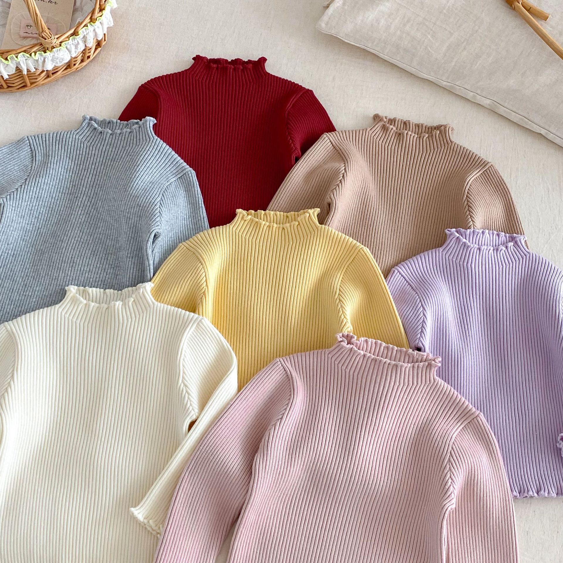 木耳邊彈力內搭 針織上衣