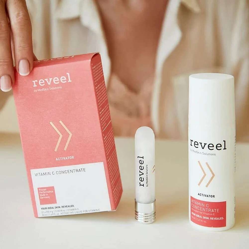 Reveel-VC光感精華組合(3Vials+50mlaxctivator)