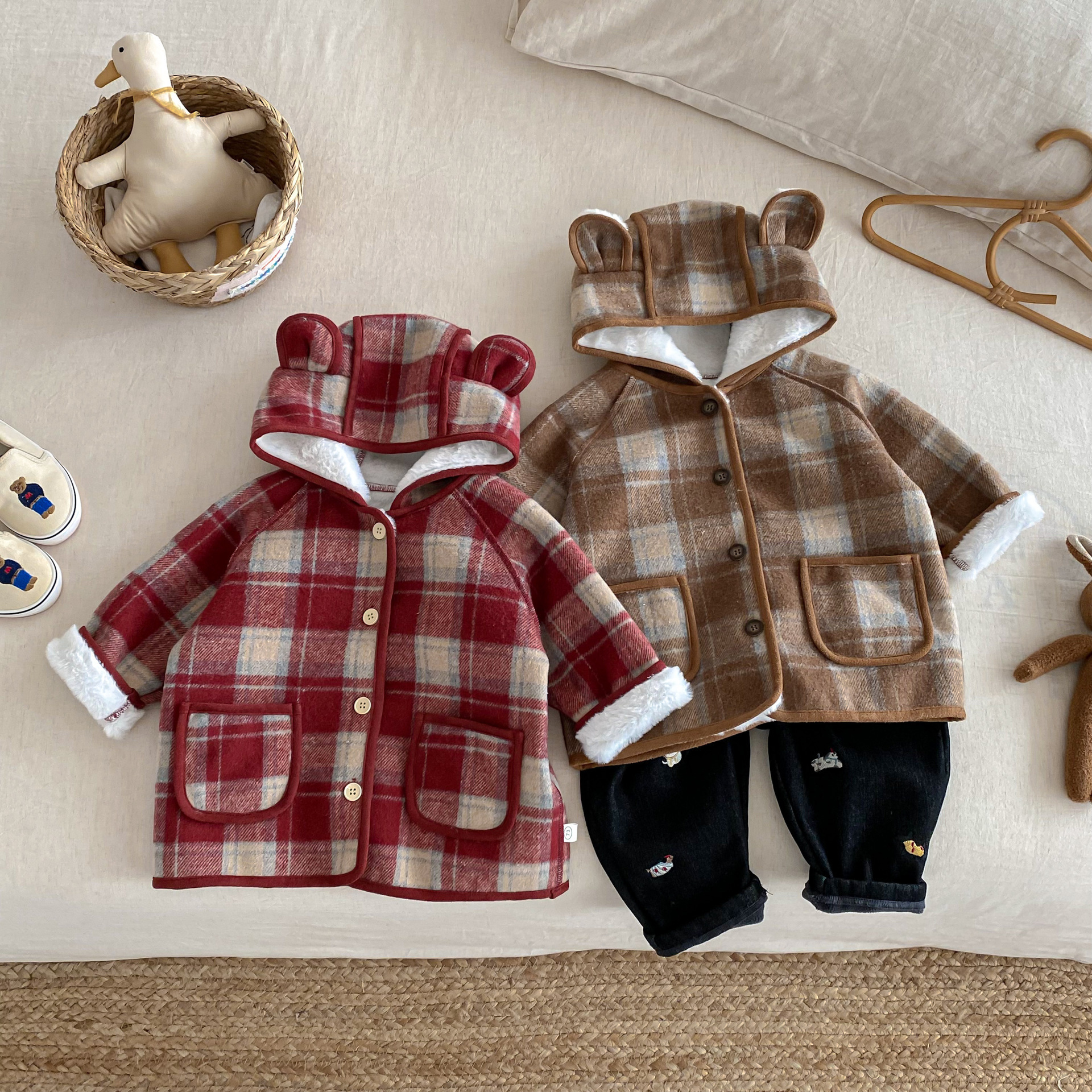 格子大耳朵 加絨外套