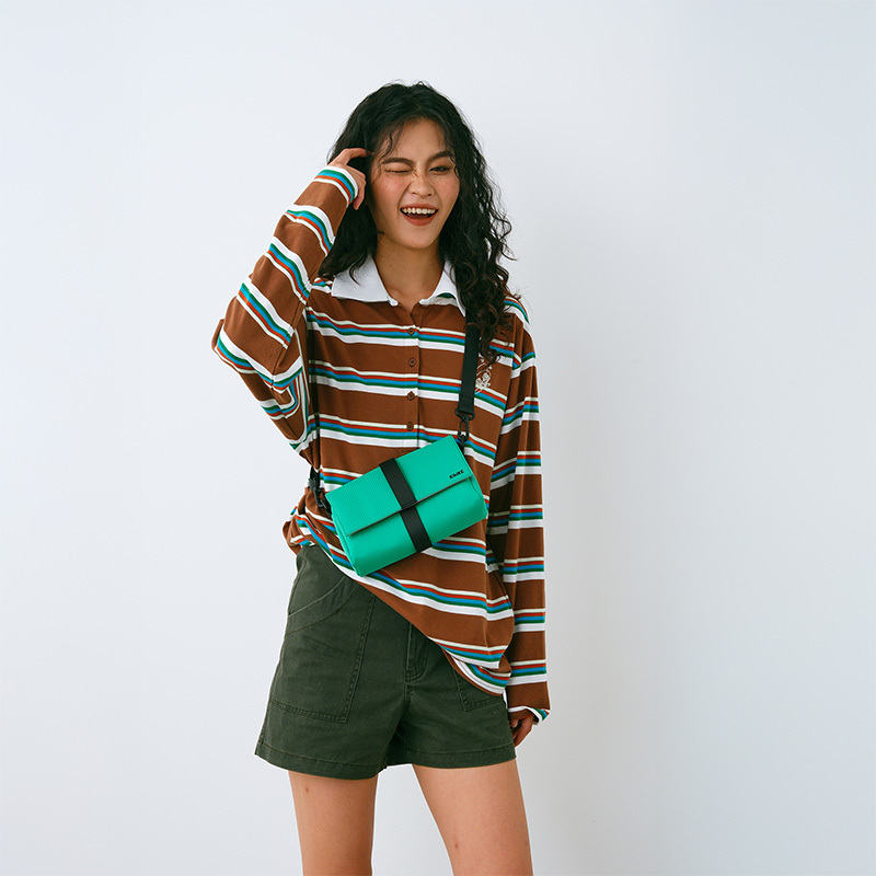 Kiwee未行 - 迷你三角包