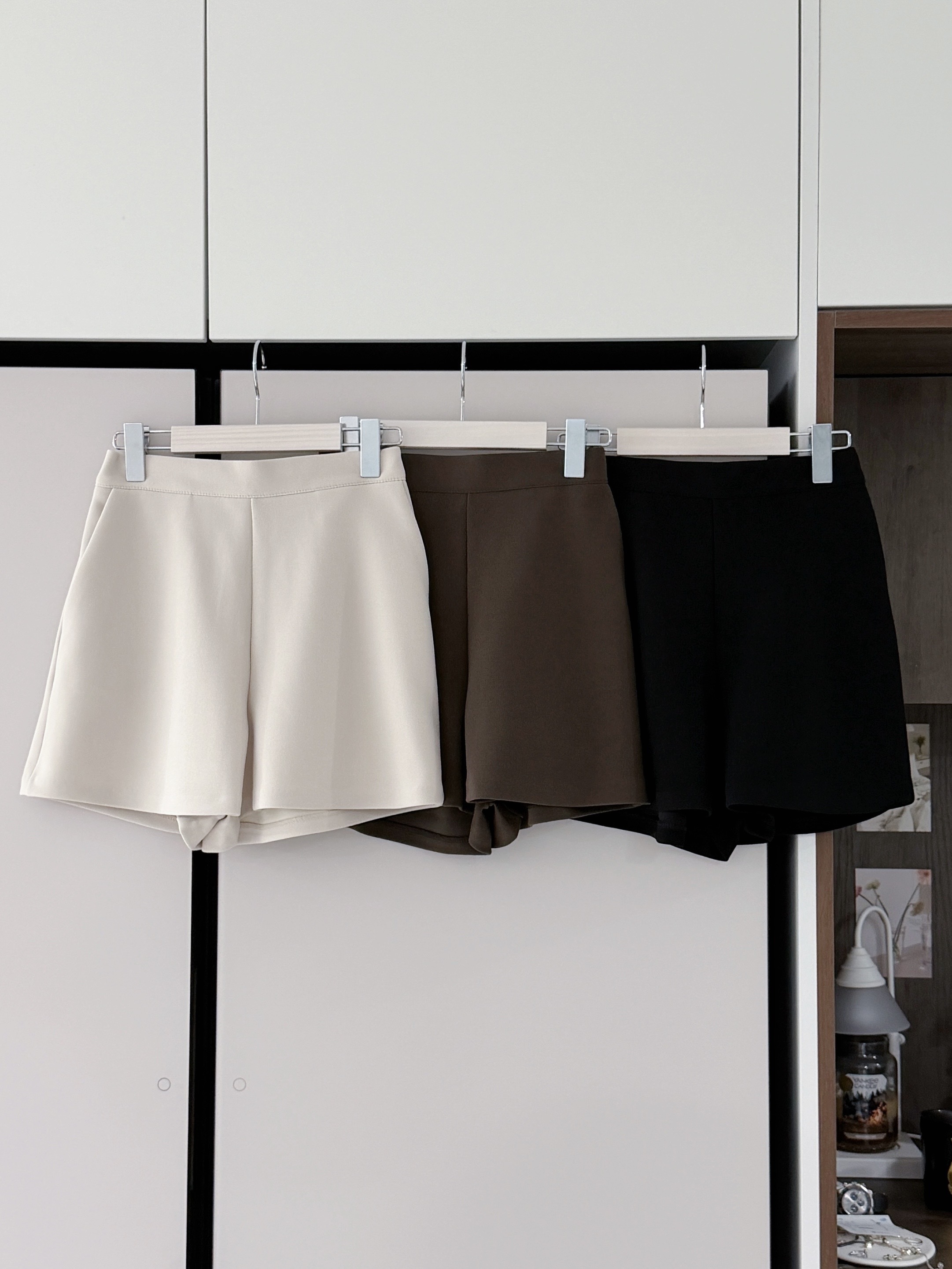 KR326 簡約百搭顯瘦短褲-3色