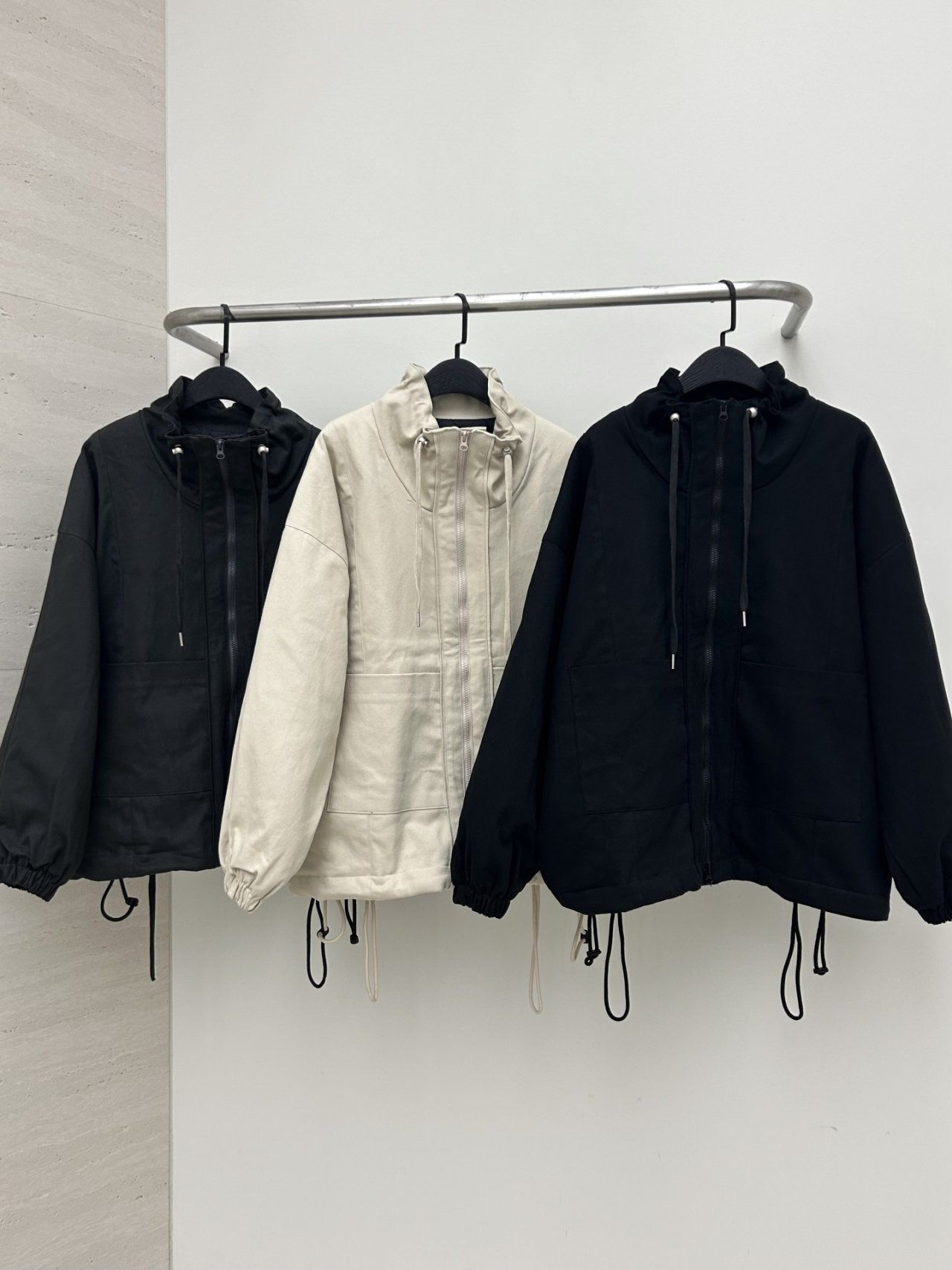 淨色企領拉鍊外套(薄夾棉) Hestory-107JK