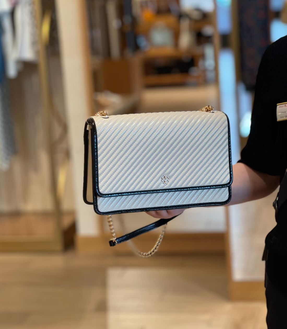 【預購】Q101104 Tory Burch 白色斜咩袋