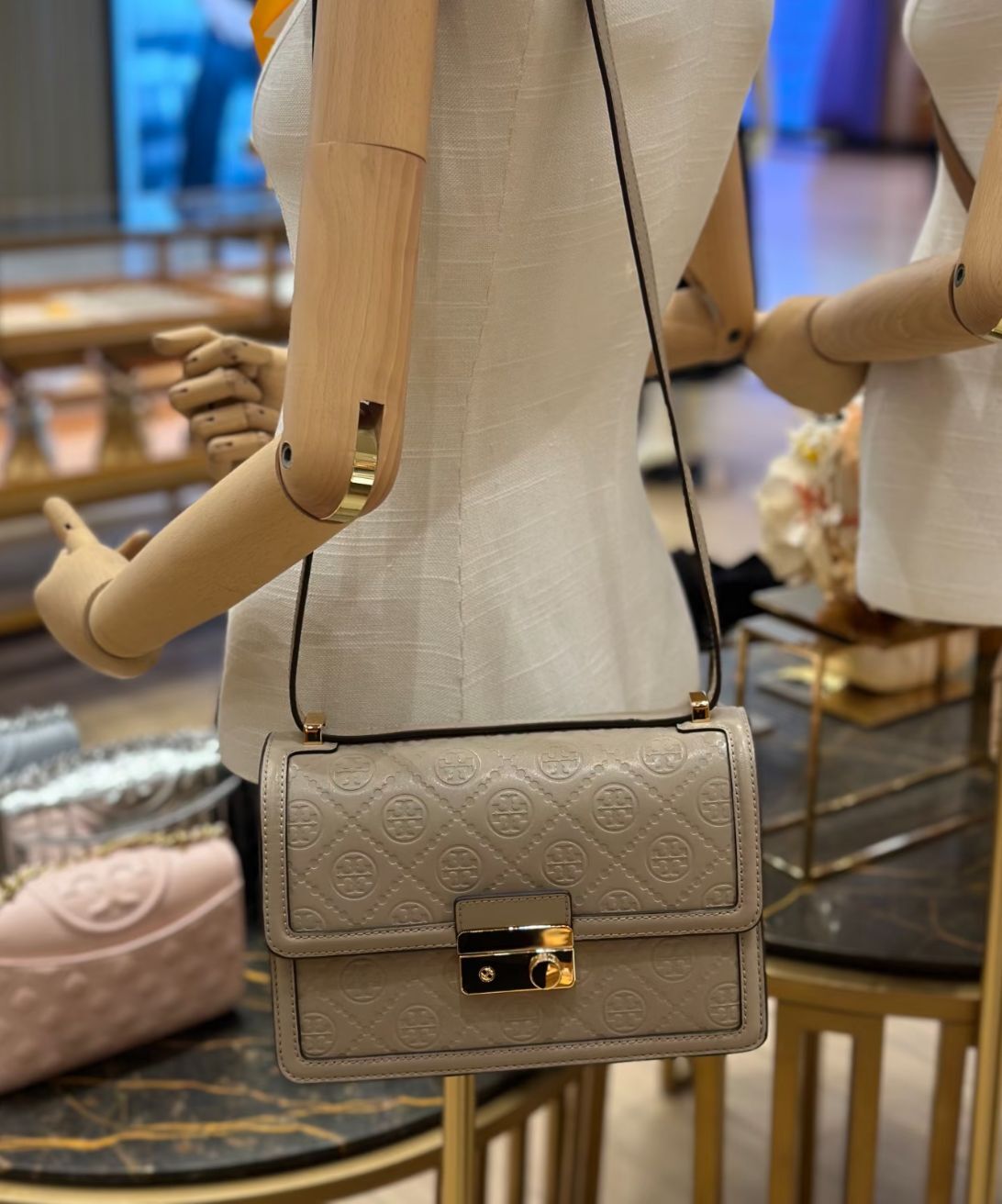 【預購】Q101103 Tory Burch 米色單肩包