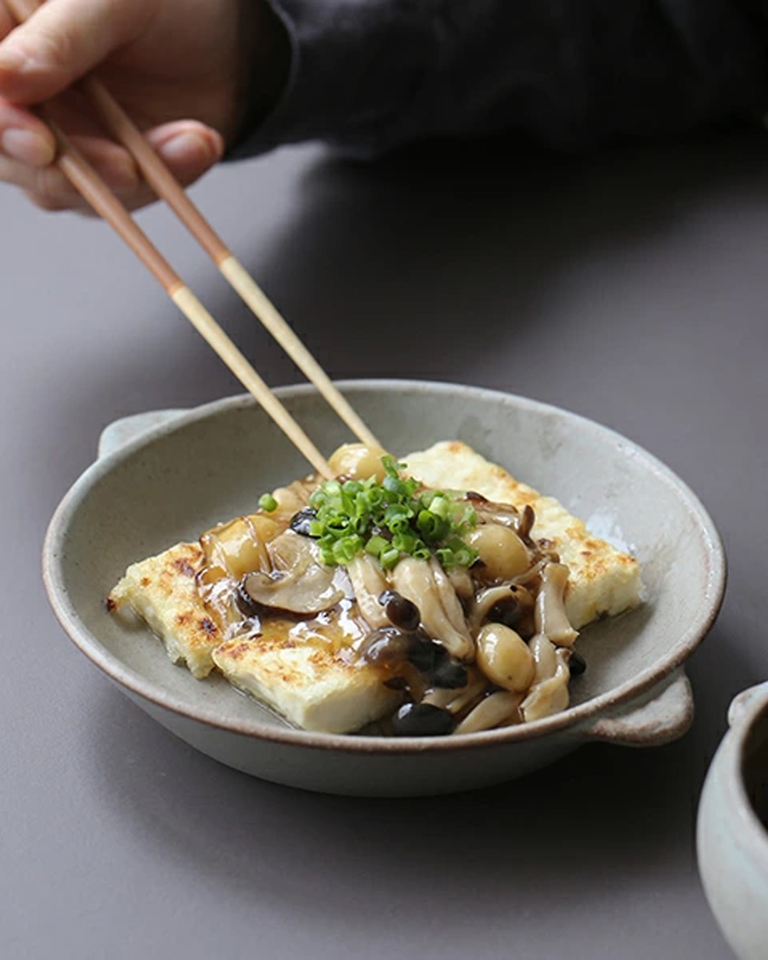 伸光窯 耐熱蒸焗碟 棕灰 | 美濃燒