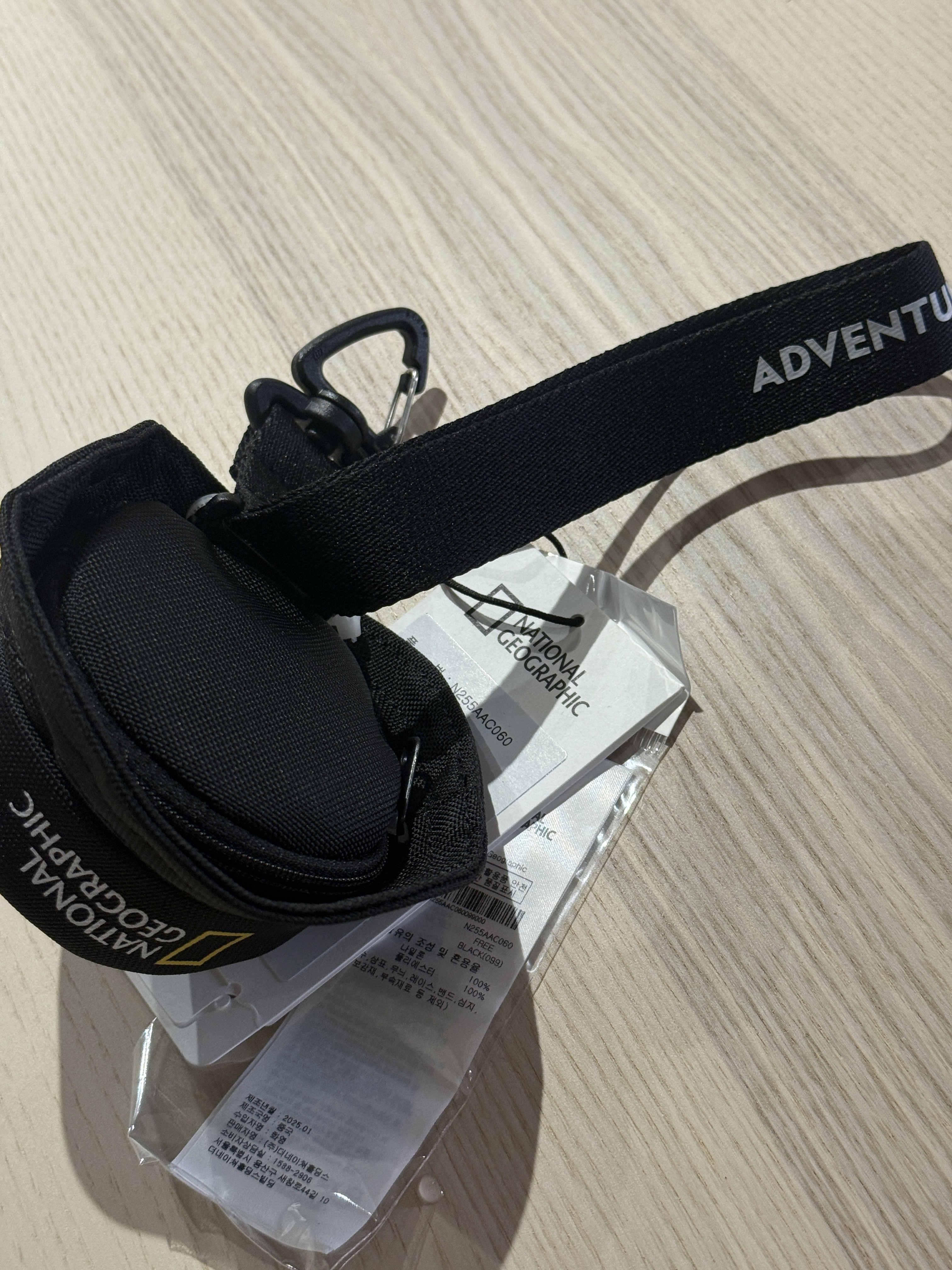 🧢 National Geographic 國家地理 漁夫帽造型吊飾零錢包｜黑色款