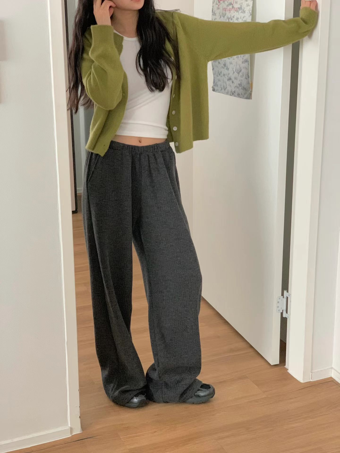 直紋直腳休閒長褲(灰色)