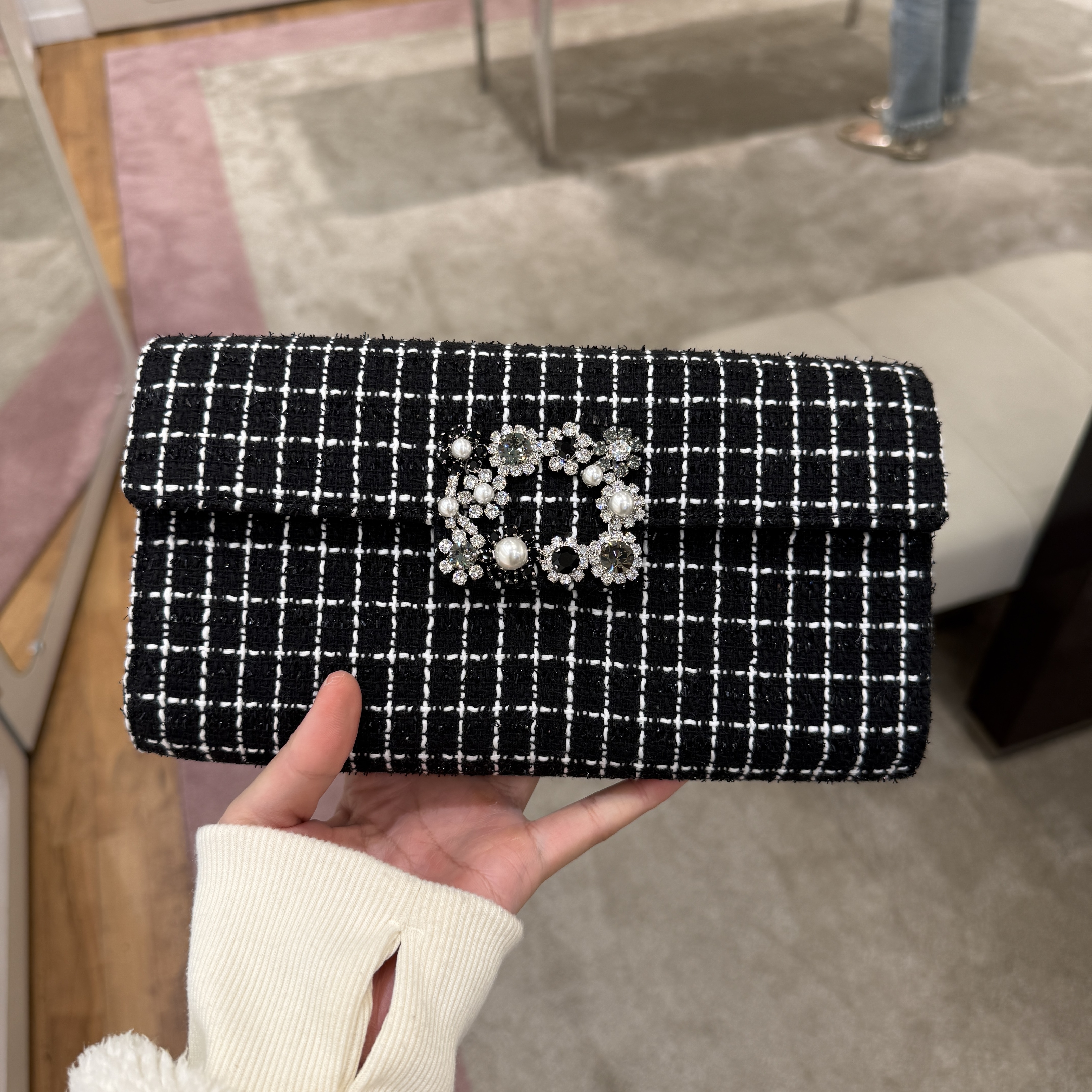 Roger Vivier RV Bags Envelope Flap Flower Strass Clutch Chain bag 2 colors