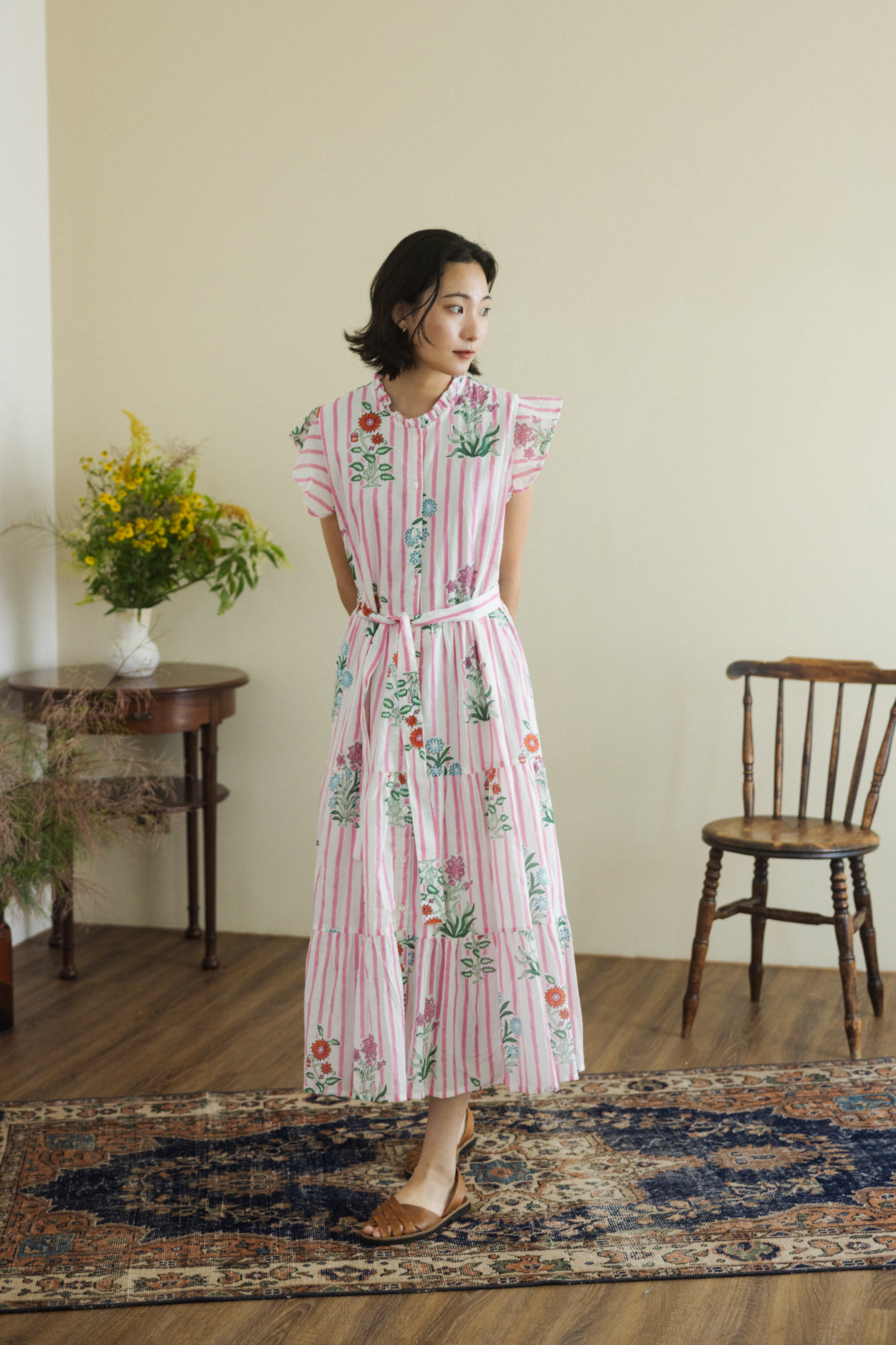 花領短袖綁帶洋裝-粉直紋花