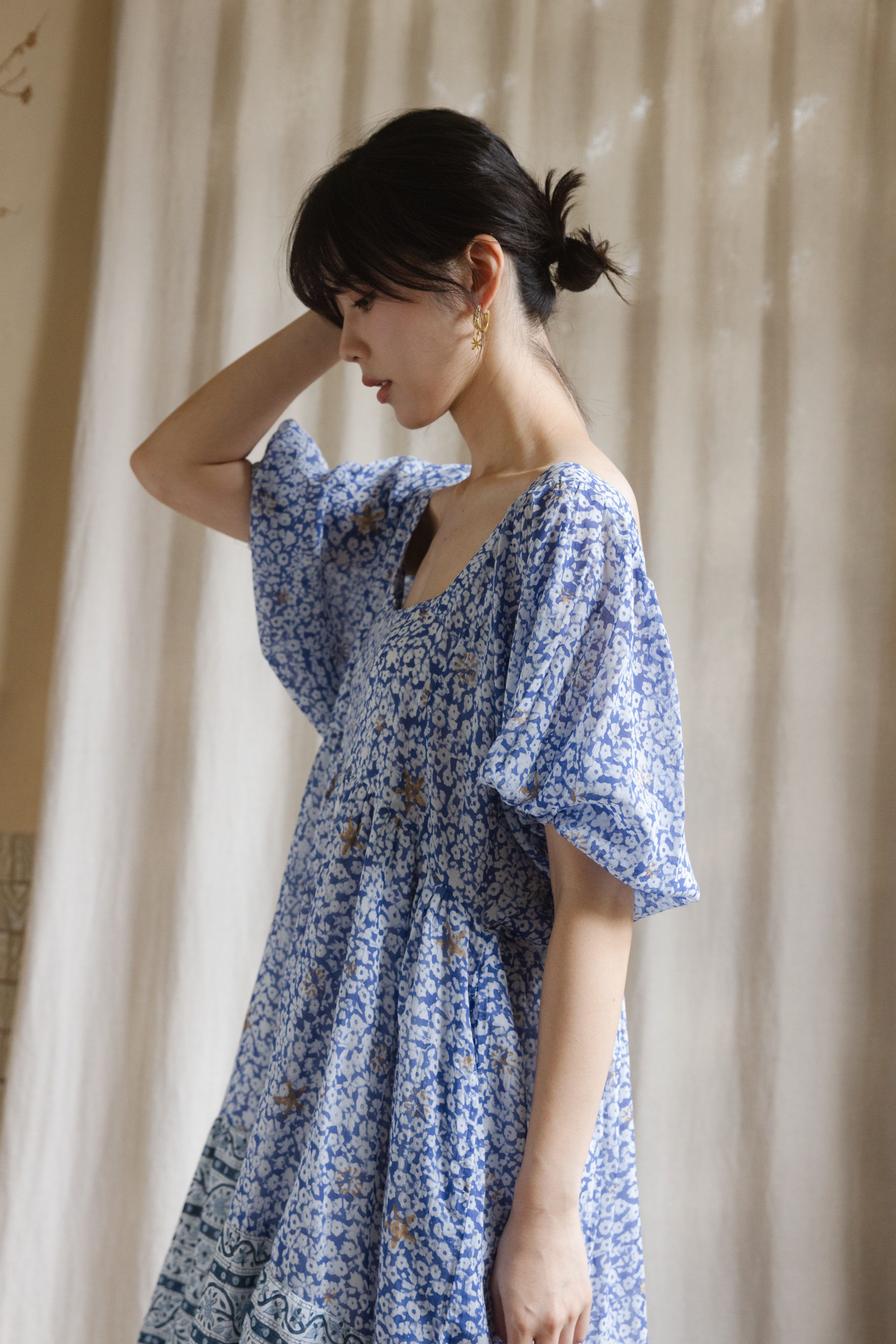 大u領短袖洋裝-水藍波紋