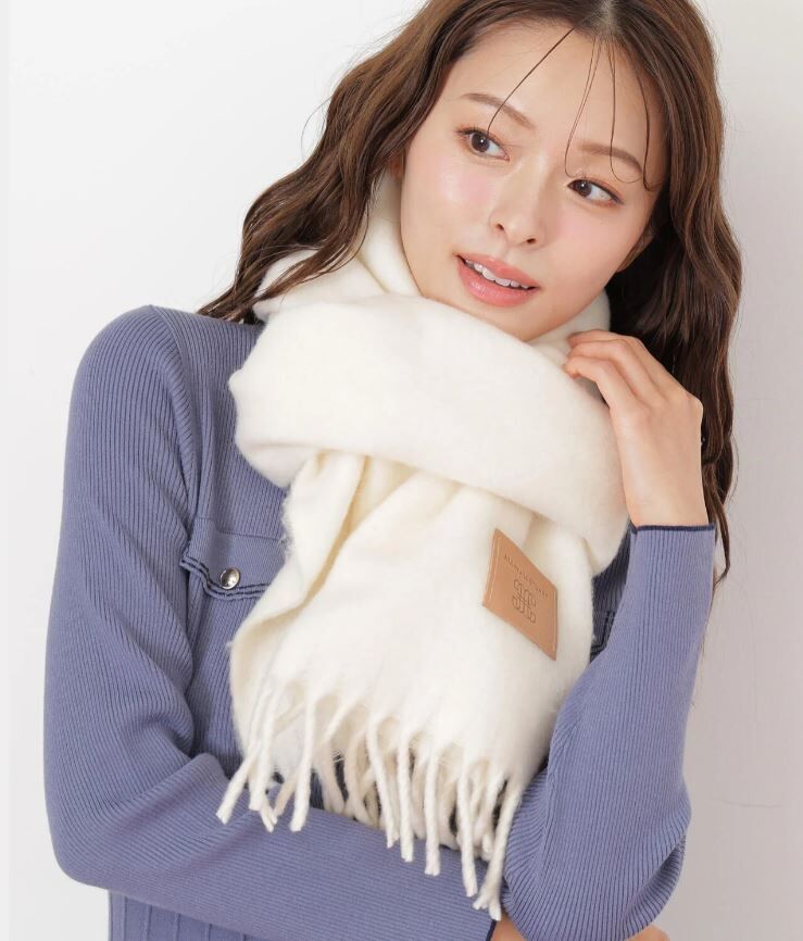 [預購]JILL by JILL STUART皮革標籤柔毛流蘇圍巾