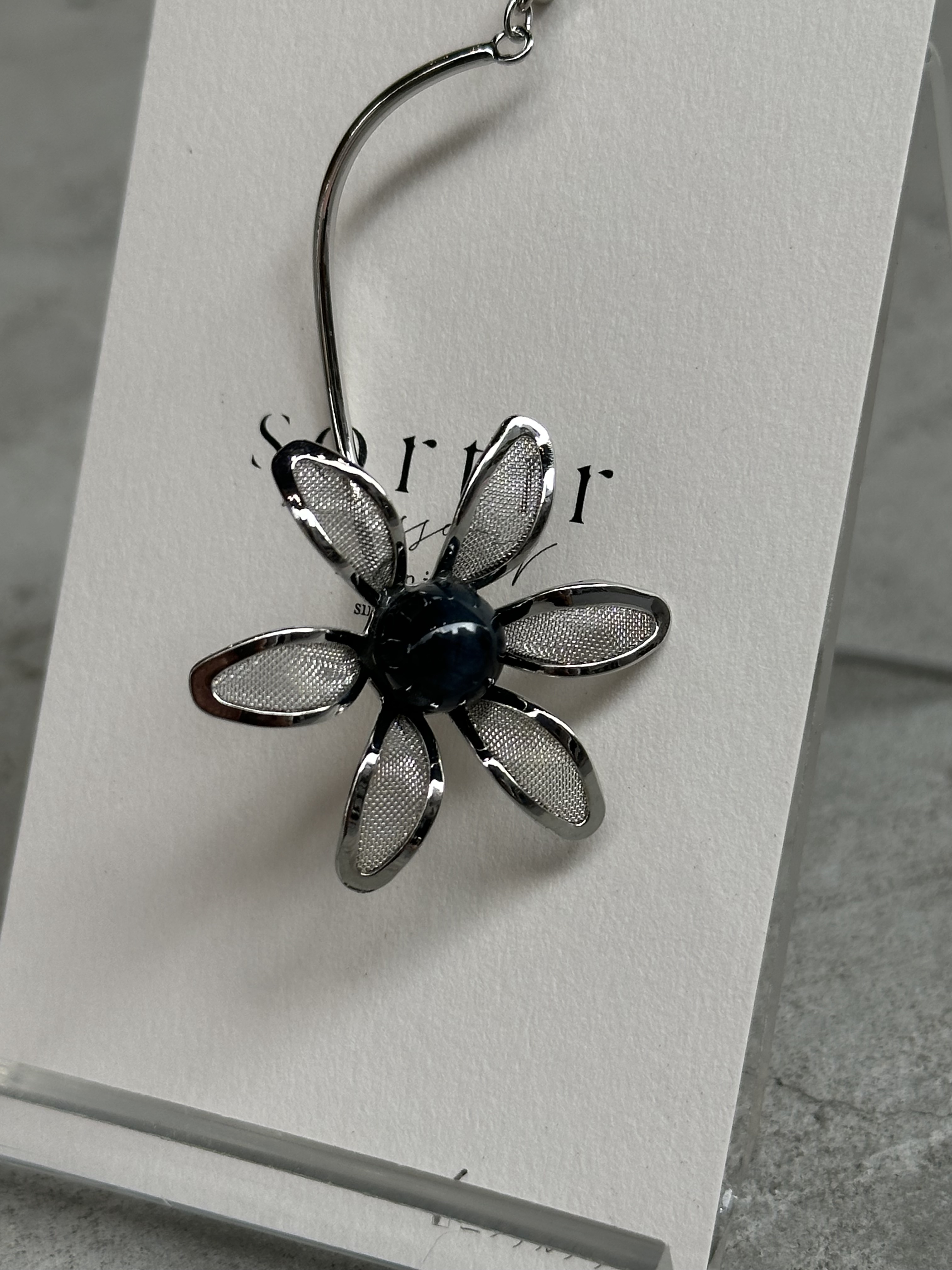 [sortir] 花影波紋耳骨夾 | 銀色x藍色虎眼石 | NO.170