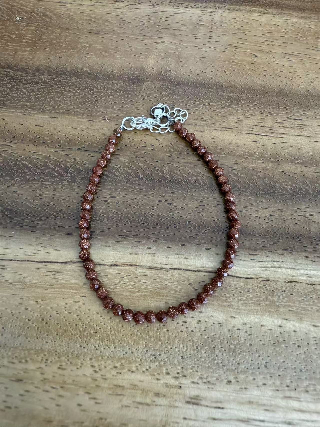 泰國沙巖石晶石手串（K10 TH423）