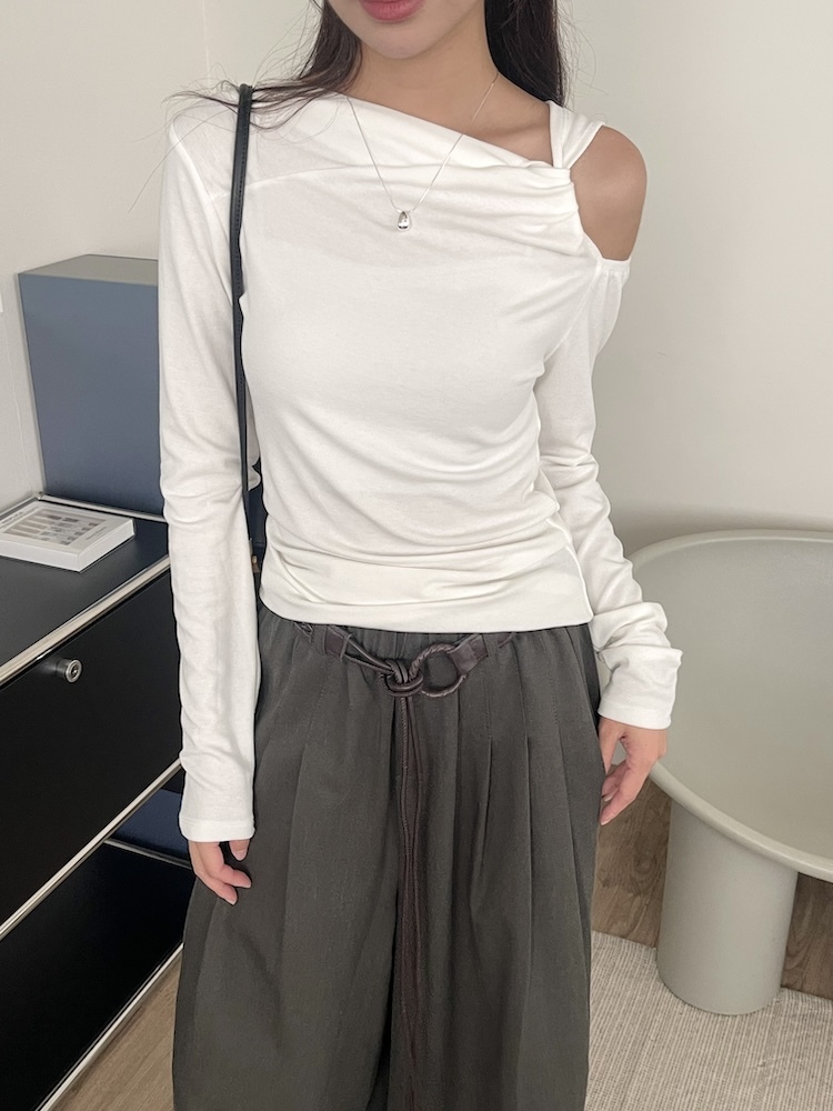 小姊姊氣質抓皺上衣