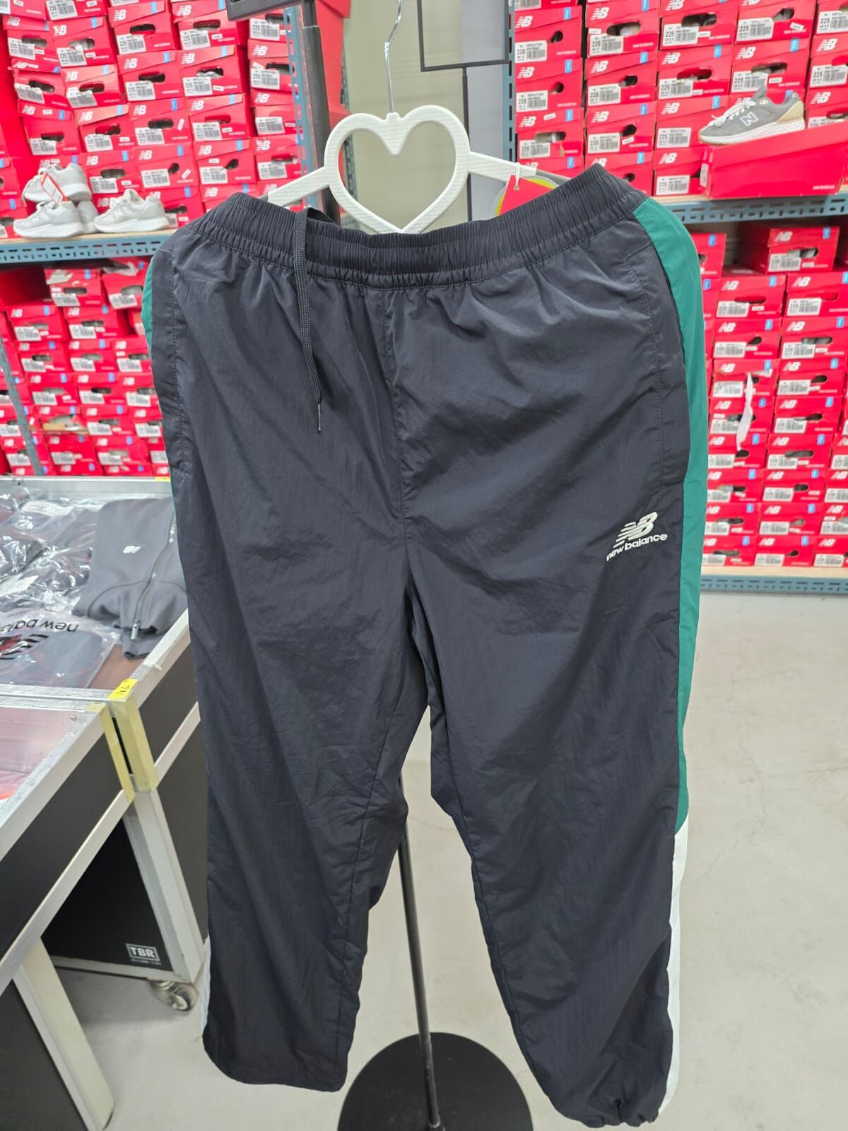 【直播】New Balance LL1011502 長褲(黑色)