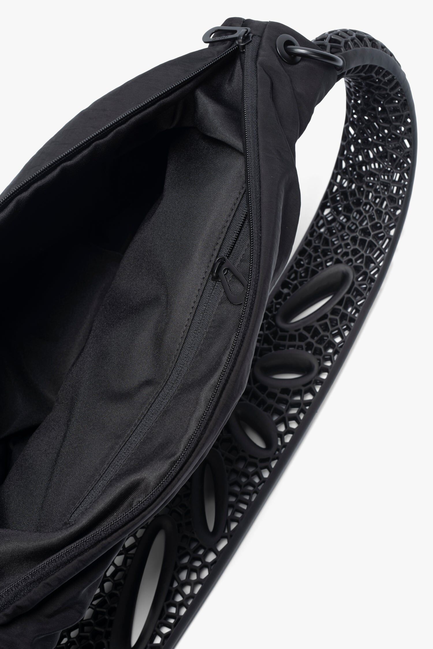 côte&ciel X ALIVEFORM - NEBULA Sling Bag No.29224