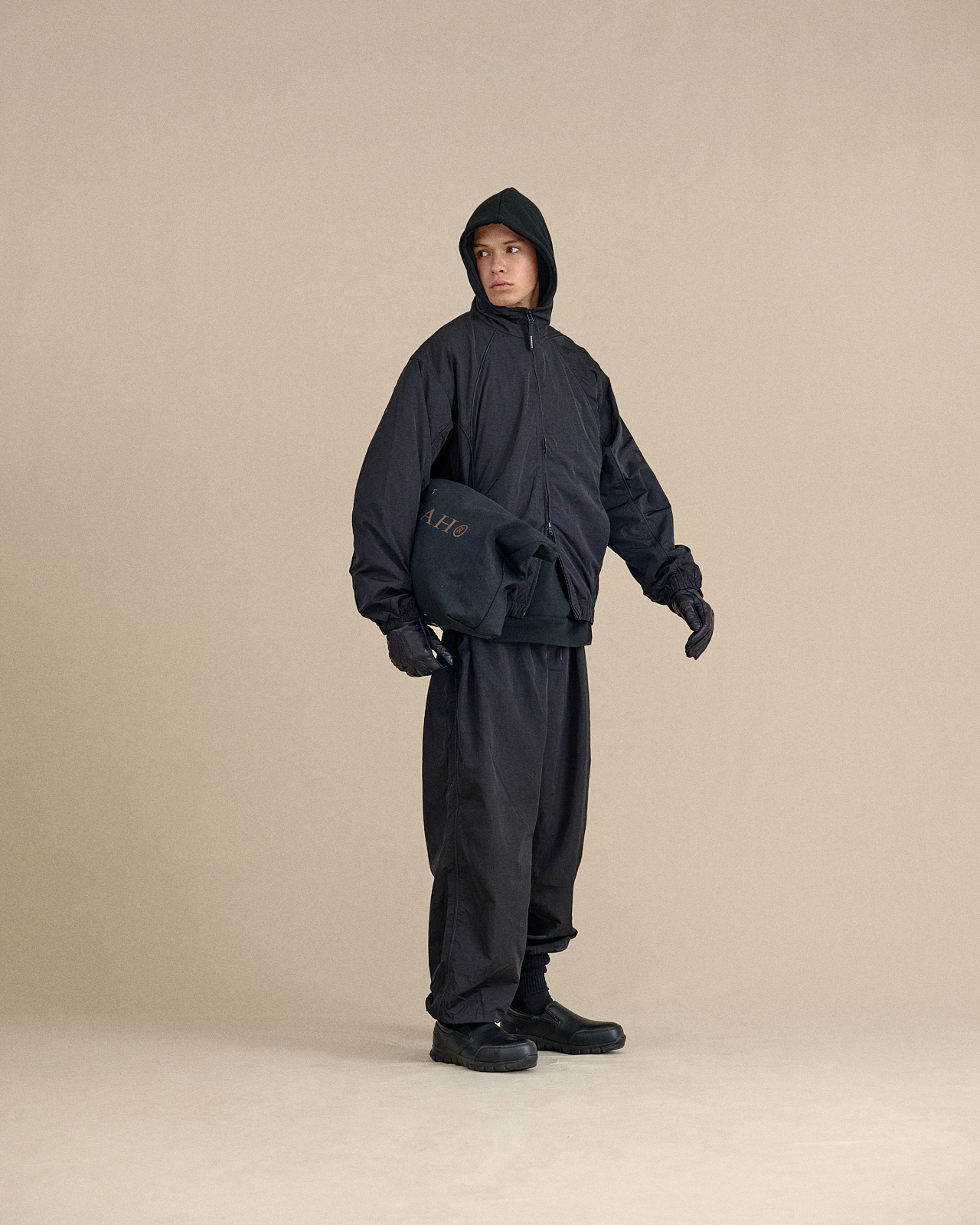 FARAH NYLON PIPING TRACK JACKET