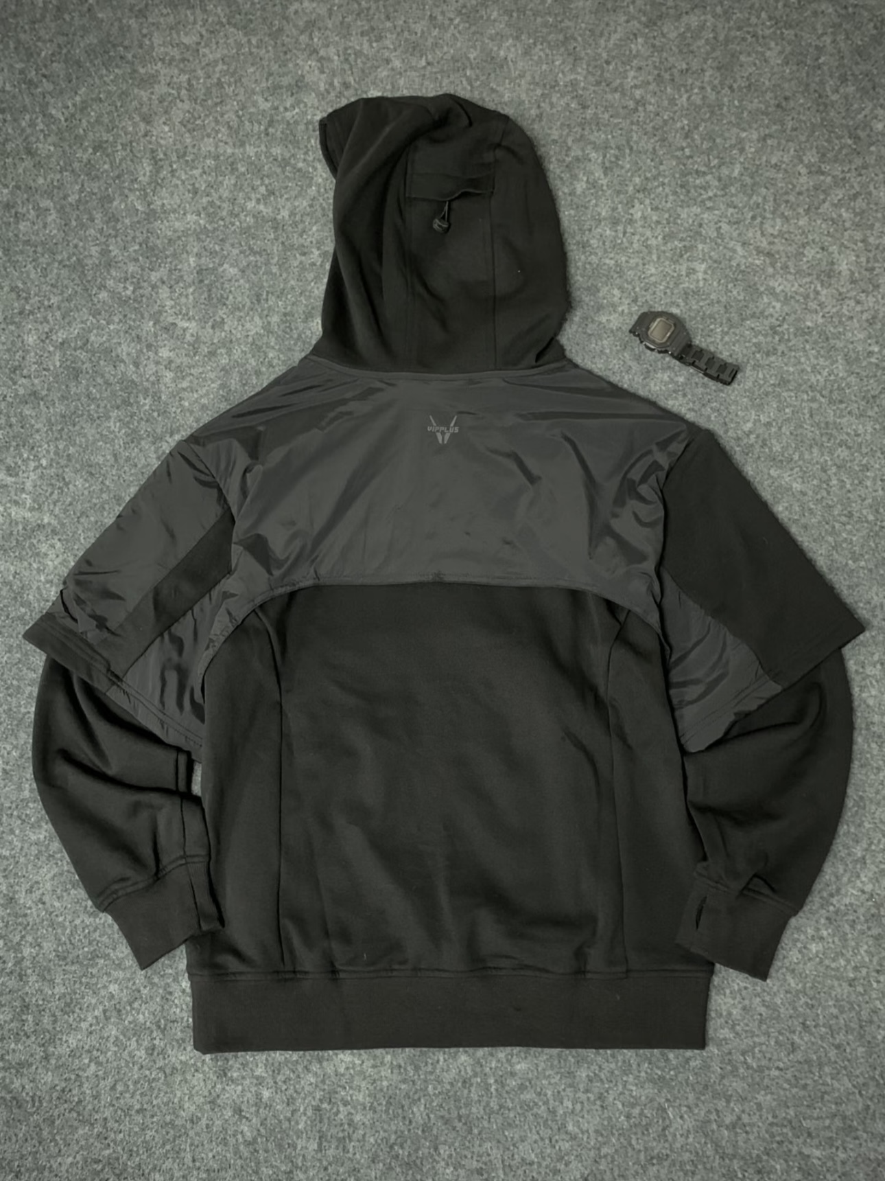 𝙏𝙀𝘾𝙃𝙒𝙀𝘼𝙍 機能套頭拼接連帽衛衣