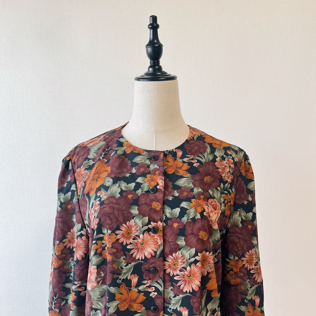 黑夜花園公主袖古著上衣