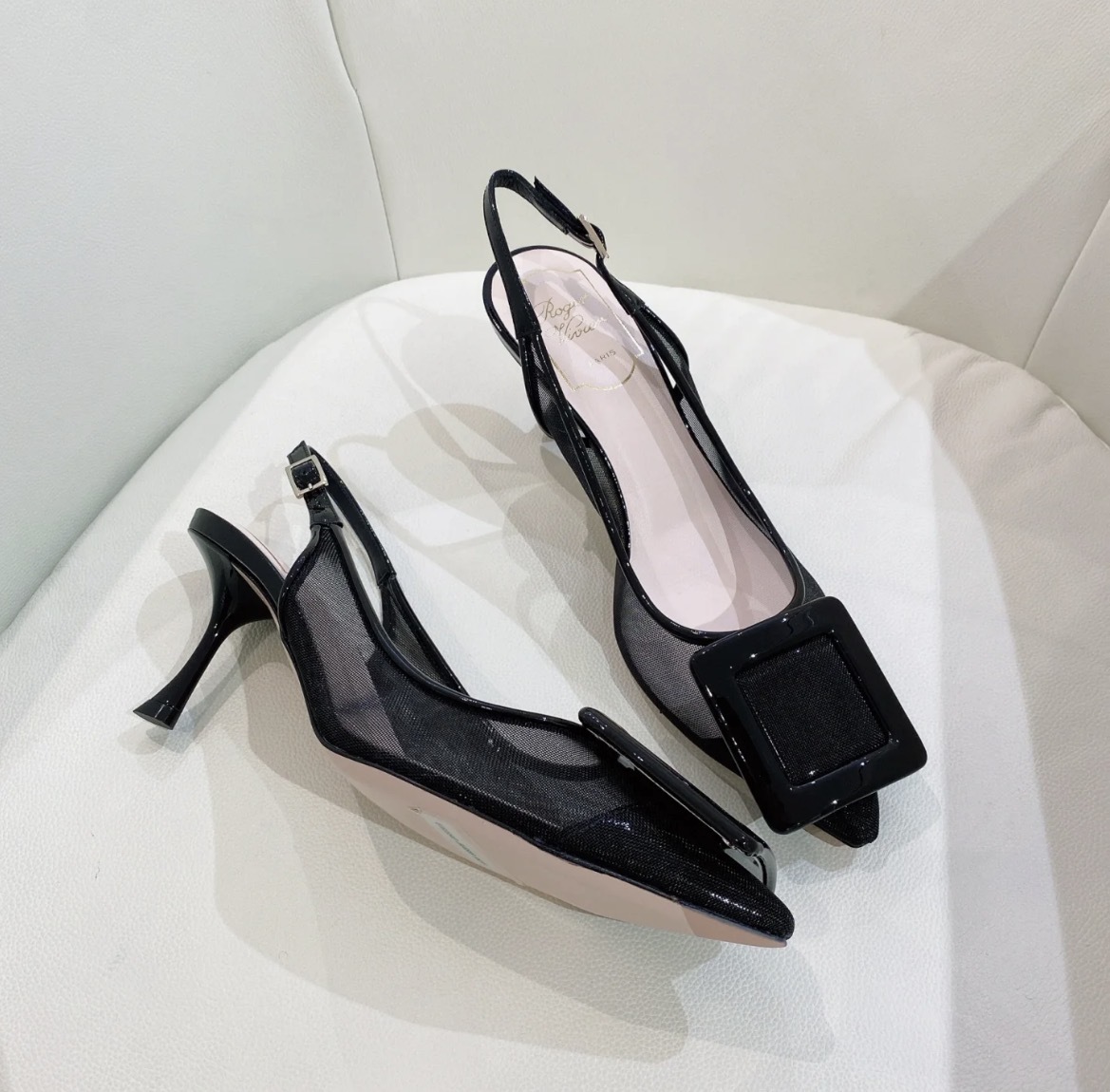 Roger Vivier RV Viv In The City Net Covered Buckle Slingback Pumps heels mesh Black