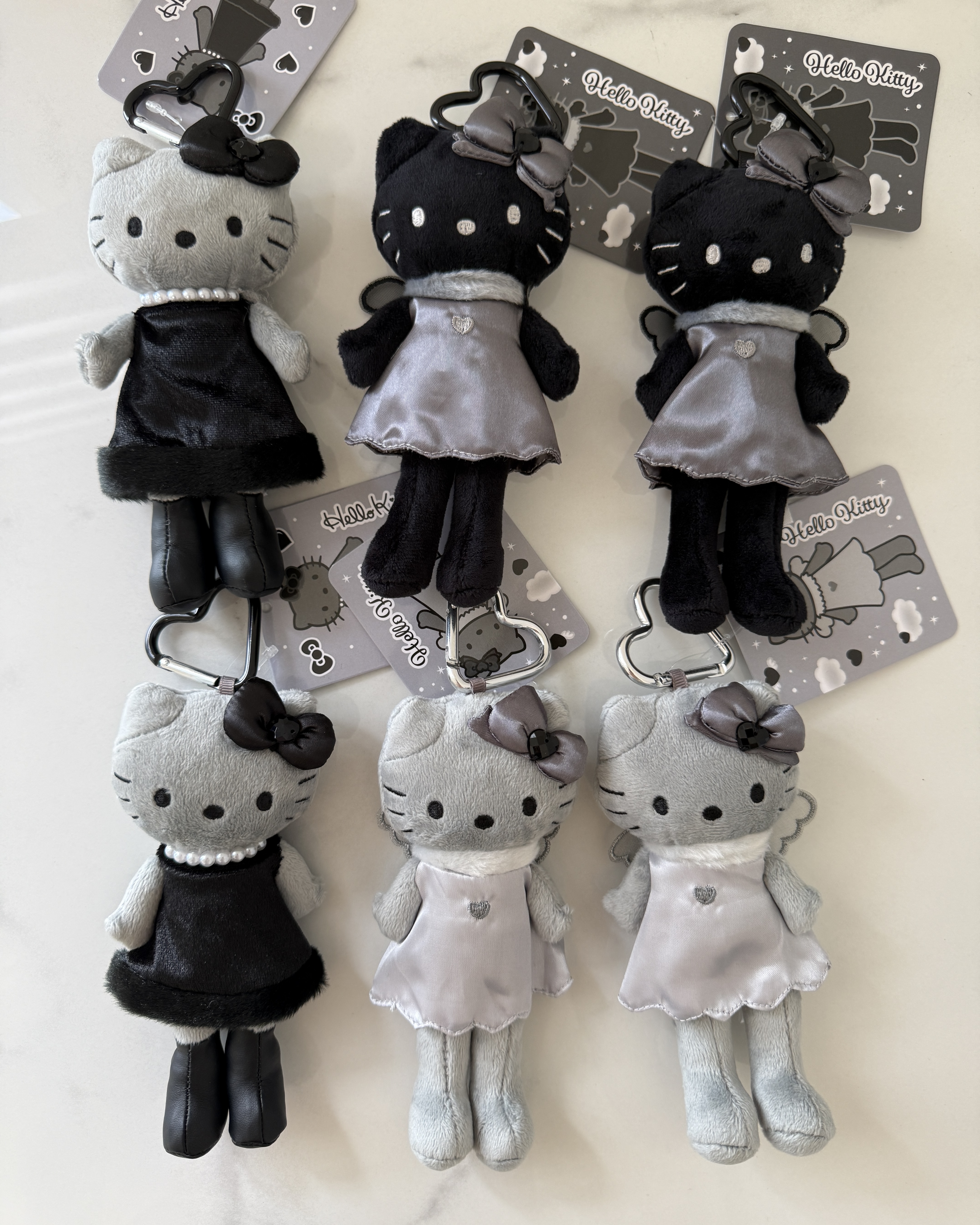 <現貨> 🇯🇵三麗鷗Nic Hello Kitty黑天使系列吊飾#長腿Kitty