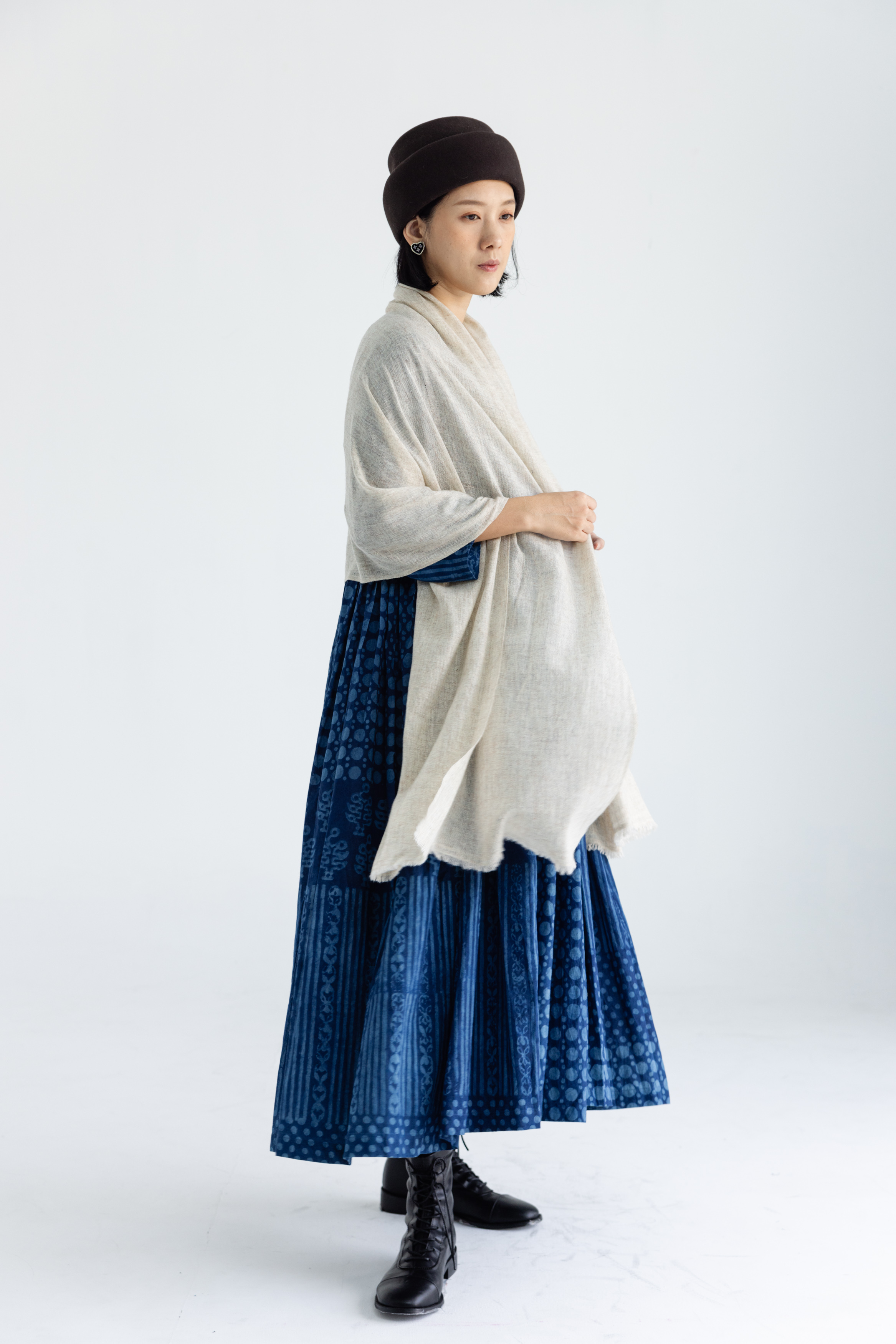 印度羊絨圍巾披肩_淺米