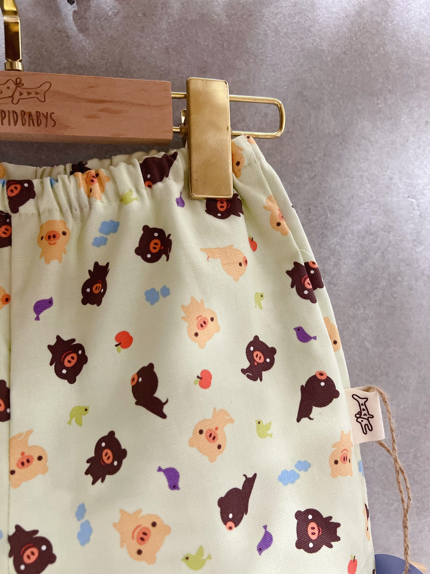 綠卡其豬豬 短褲(100)