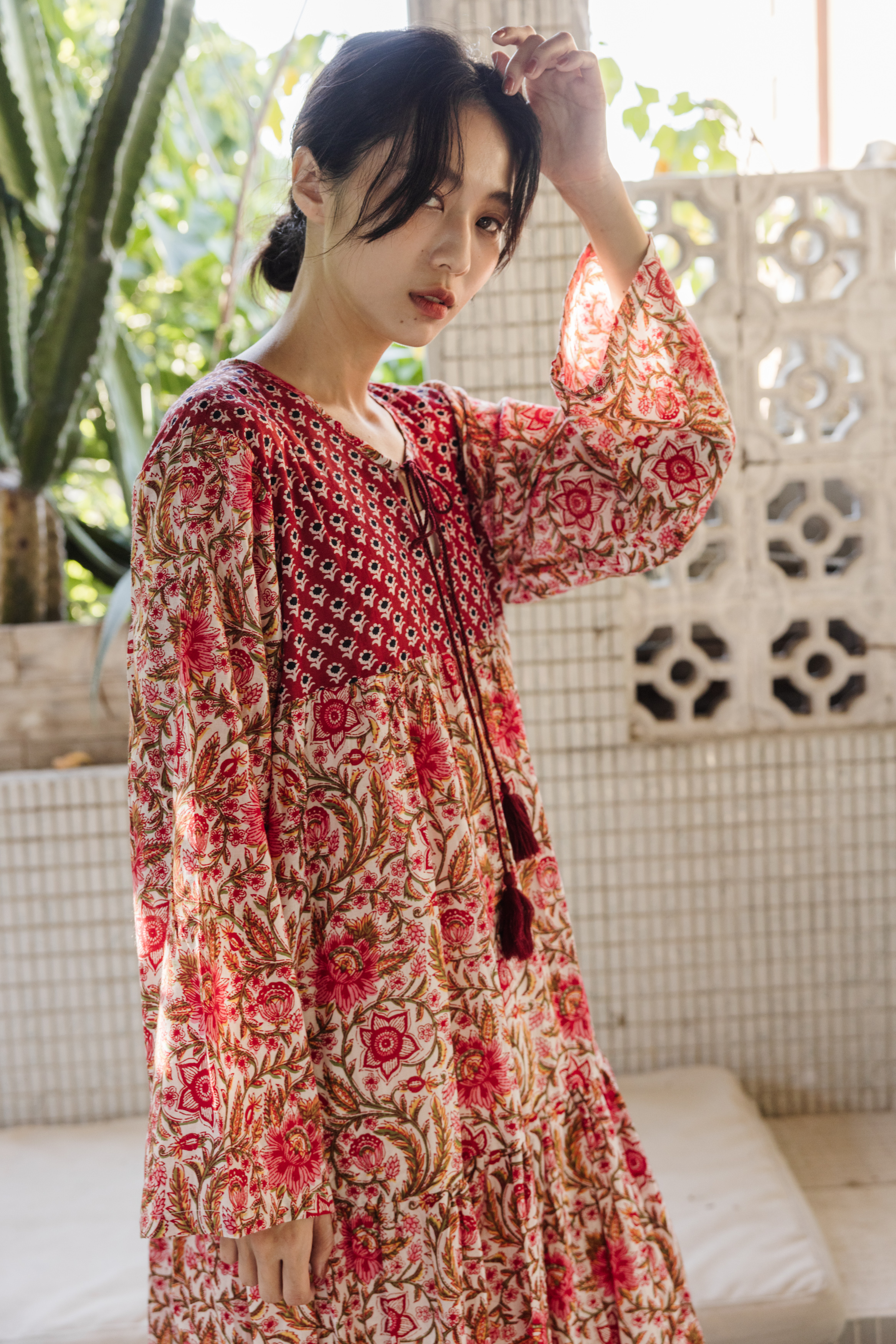 前綁帶寬袖拼接洋裝_紅拼