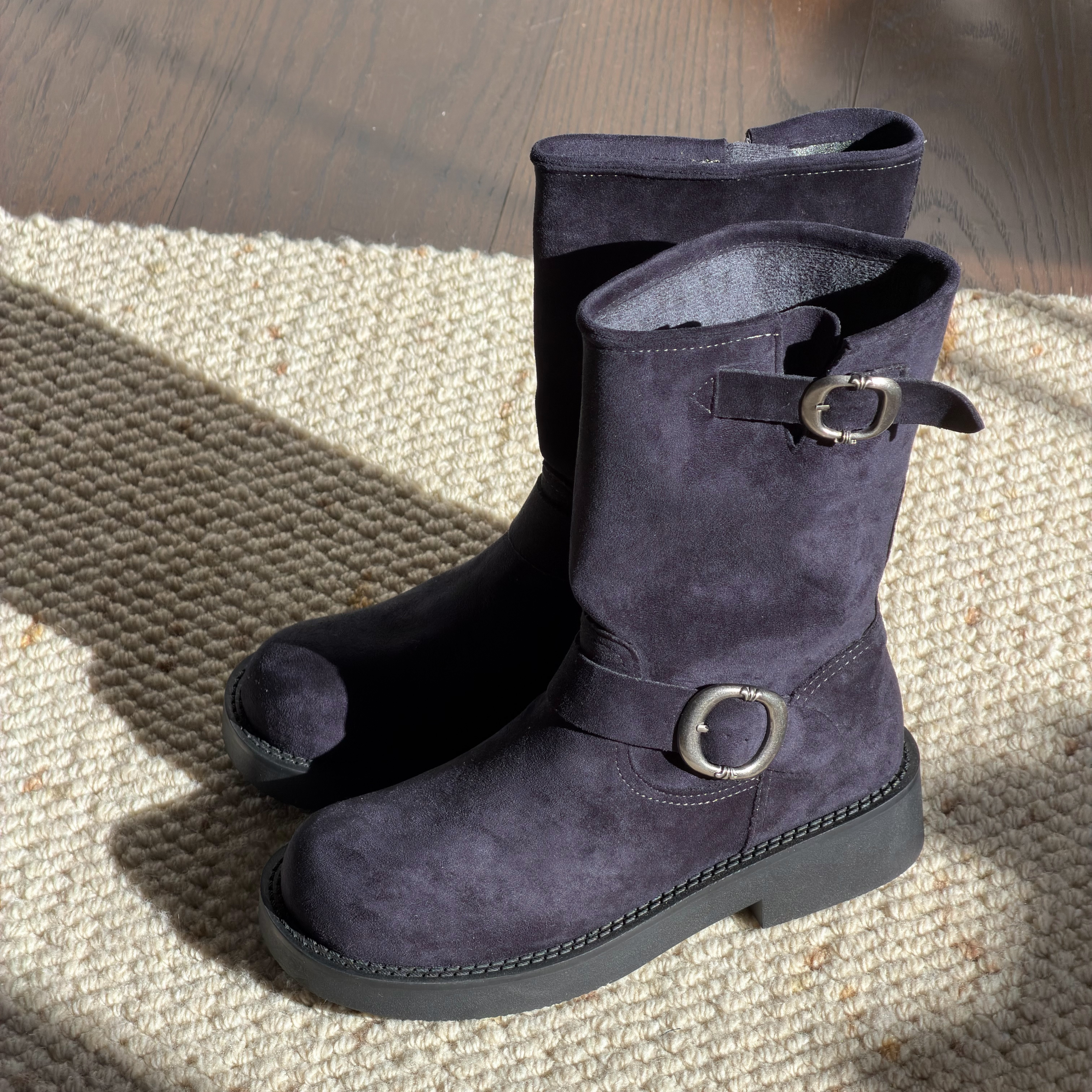 堆堆日常 復古皮帶短靴