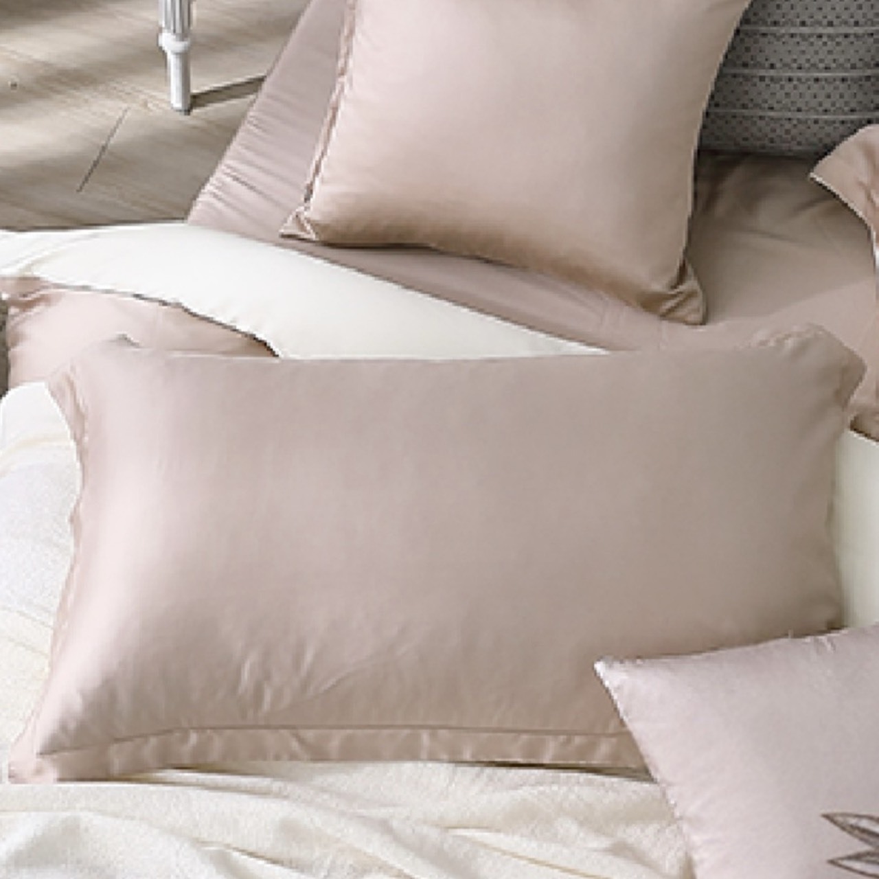 60支天絲床包組 | 沙漠米 x 奶油黃