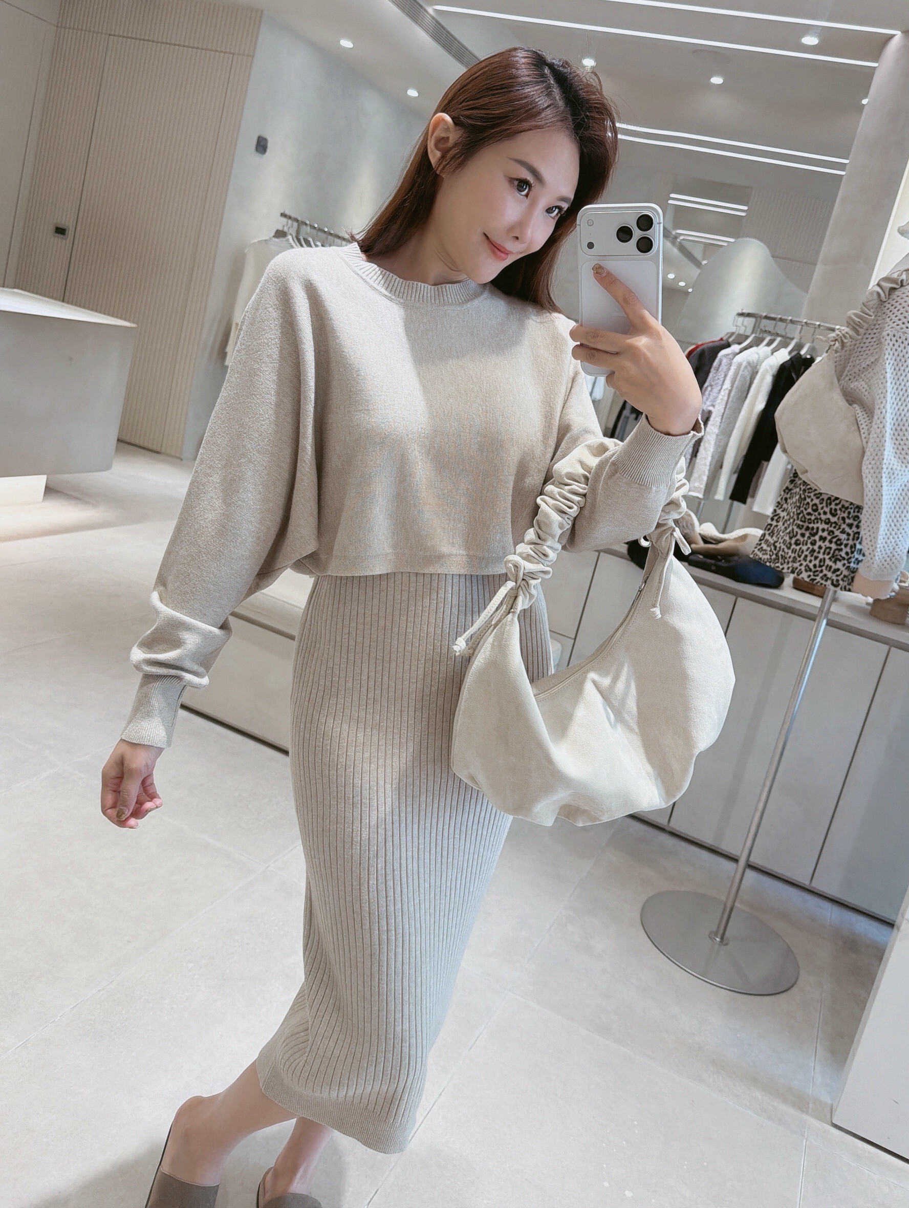 熱賣短版針織衣+坑條背心長洋