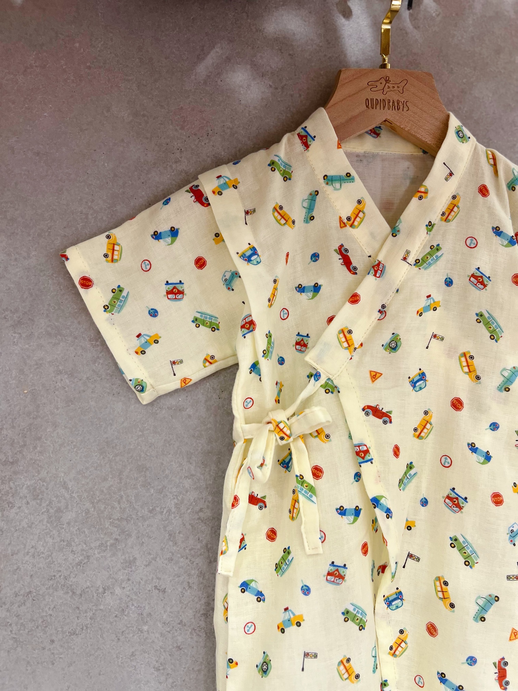 黃底車車 包屁甚平(70)