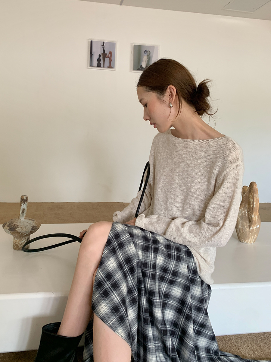 10W12 雪花肌理感寬鬆針織上衣 四色