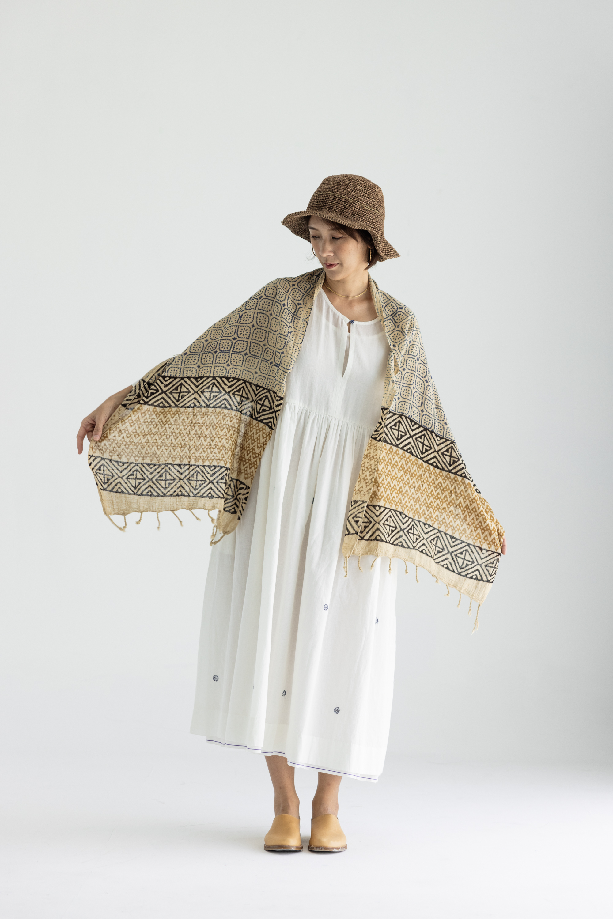 薄棉木刻印圍巾_藍印