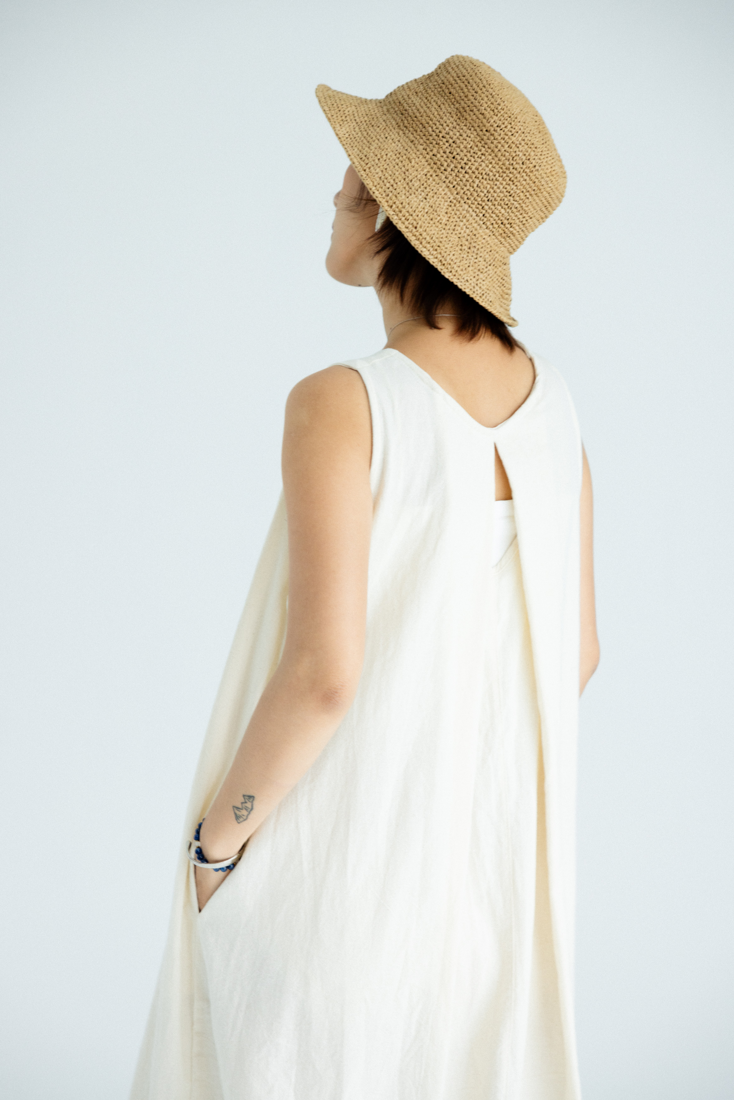 前抓皺無袖長洋裝_米白