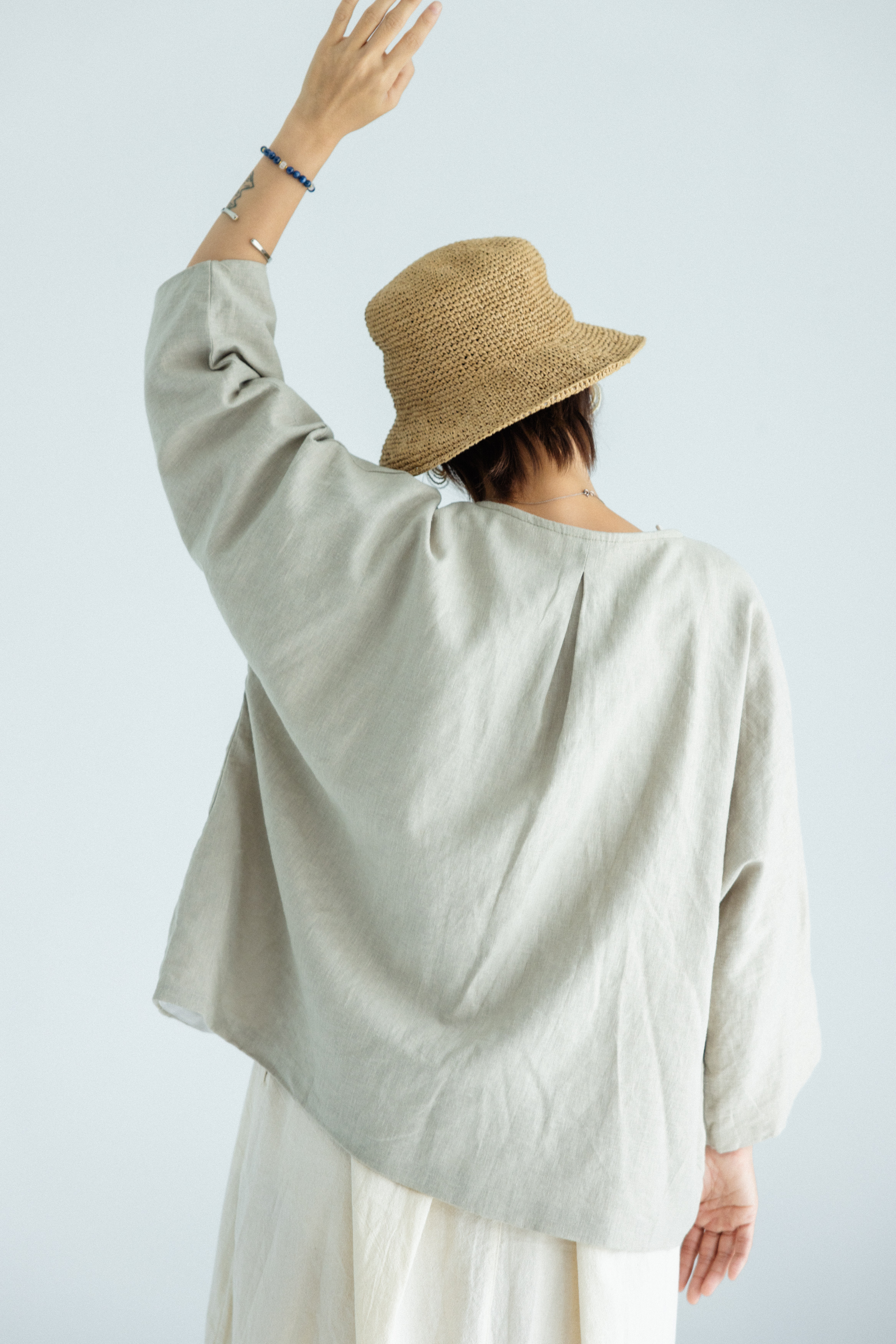 高質感棉麻扣子小外套_米灰