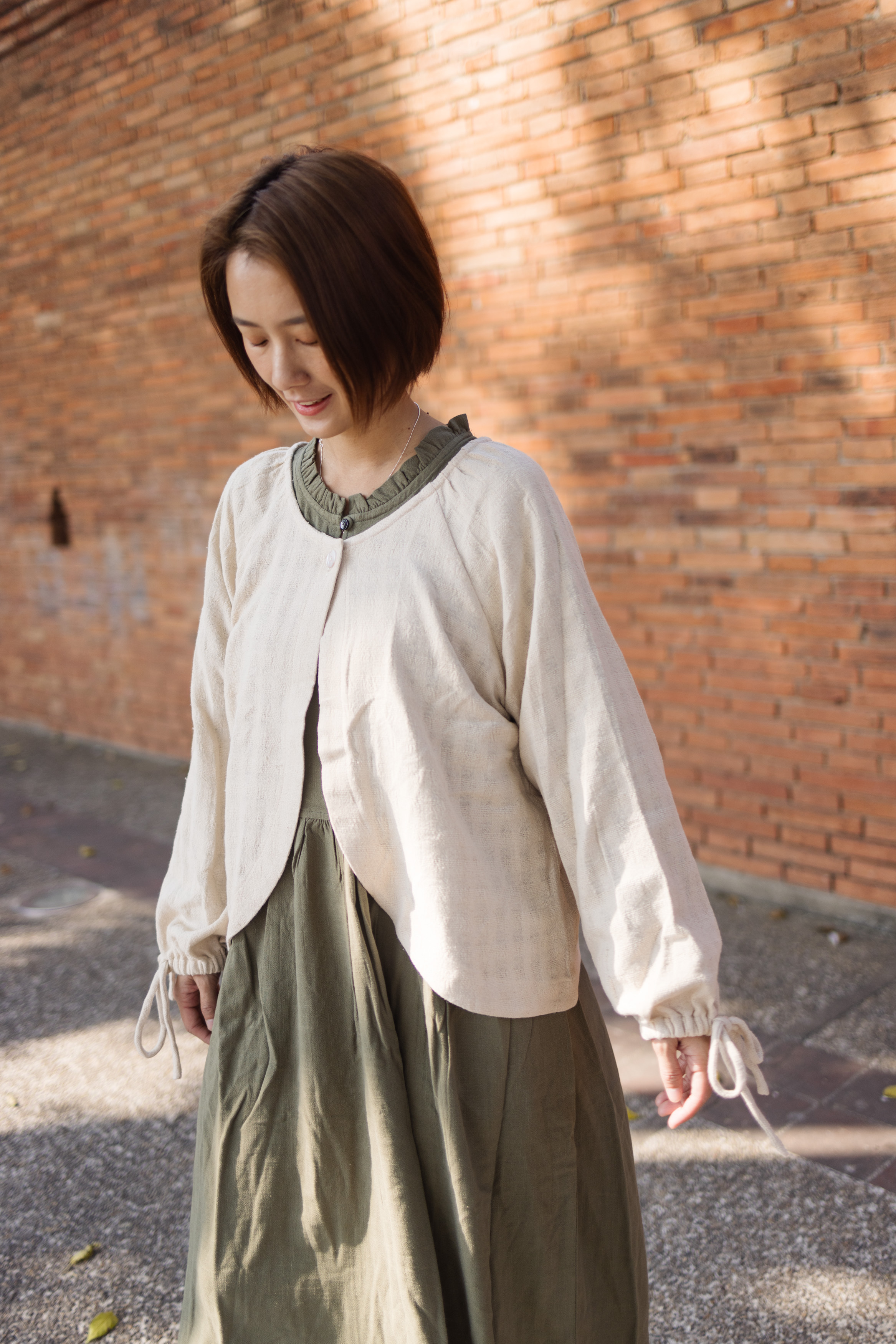 純棉綁帶袖口小外套_白