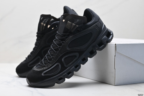 On昂跑 Running X FKA克勞德X系列低幫輕量舒適多功能休閒運動鞋採用工程飛織網布組合再生聚酯纖維鞋面材質搭載獨家隱藏速度中板 鏤空Tec科技泡棉緩震中底 黑科技跑出圈的時尚運動新寵