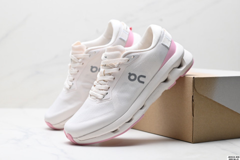 On昂跑 zone 柔軟舒適防滑耐磨 低幫 休閒跑步鞋新款跑鞋以專業運動人體跑步工程學為設計核心 讓跑者毫不費力地盡情暢跑 兼顧舒適和透氣