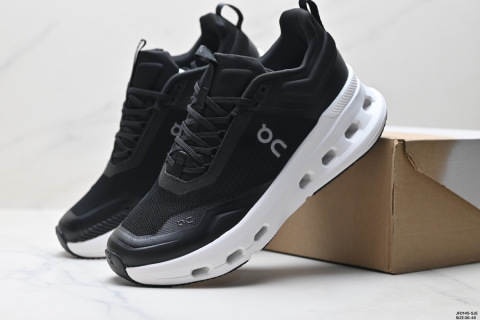 On nova X 昂跑男女輕便減震透氣跑步鞋25年新款2025年新款，主打輕量化設計，鞋底採用緩震回彈技術，提供穩定支撐。 白色款百搭時尚，聯名款融入潮流元素，適合日常穿搭