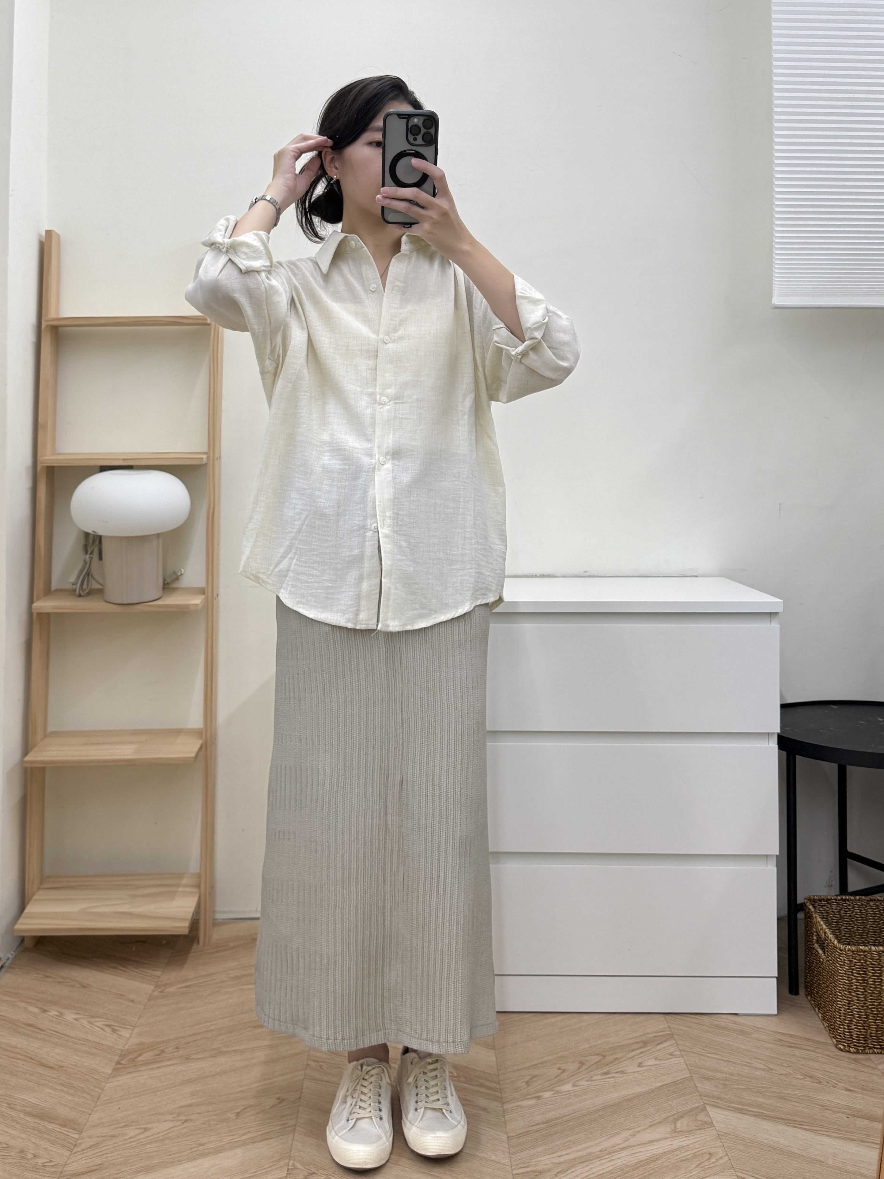 壓紋小排扣半裙*2色