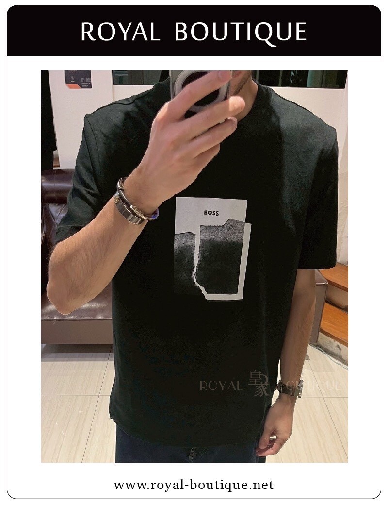 BOSS 胸前方框拼接印花短T