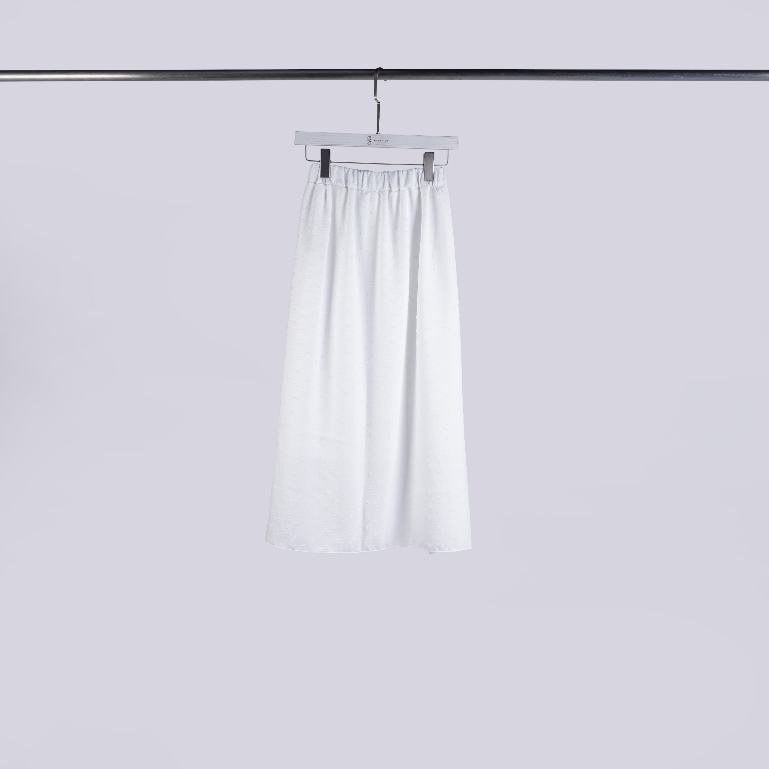 質感毛毛圈圈長裙 | 百搭白