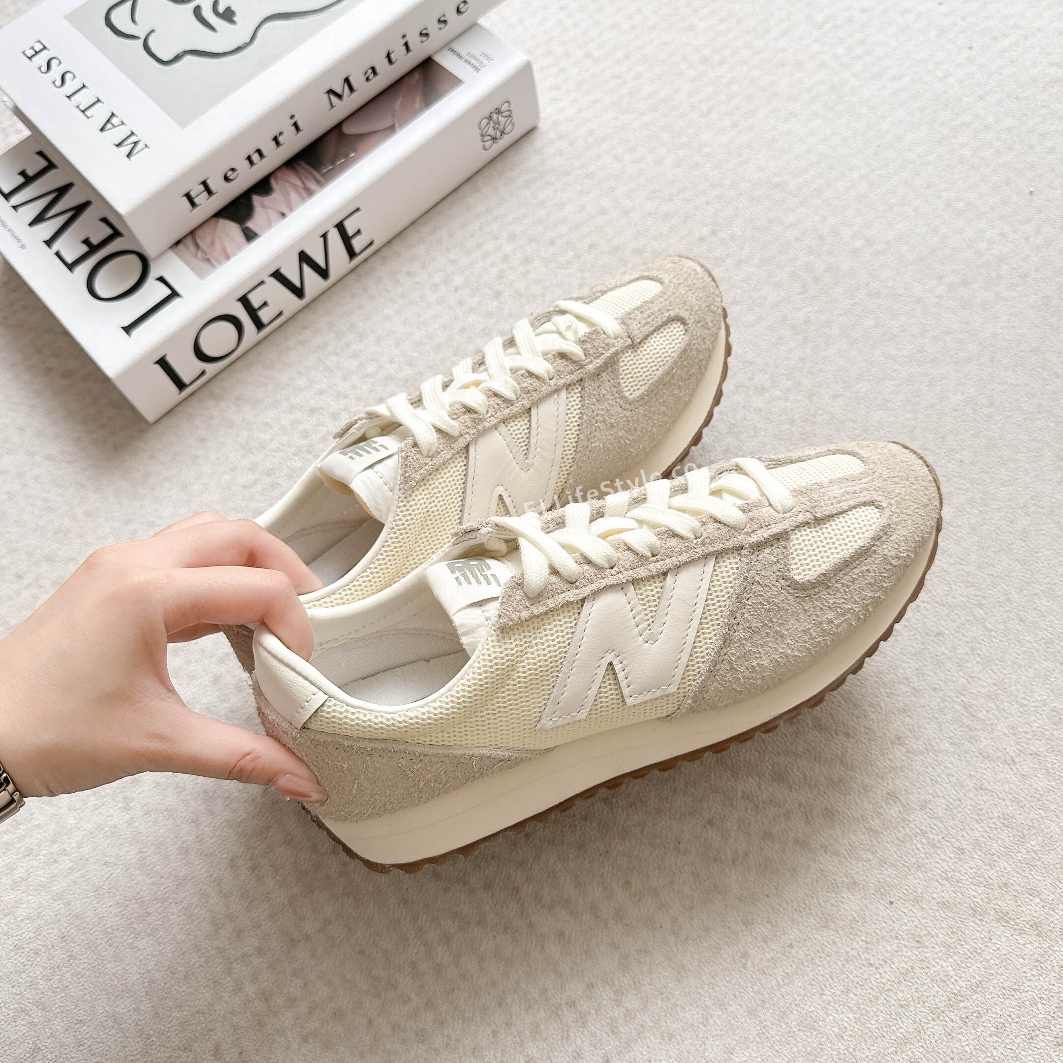 NEW BALANCE 471 NB 奶油白灰 米灰 IU 李知恩同款 男女鞋 U471KAB / 調貨