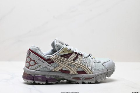 ASICS Gel-Kahana 8 FL經典戶外跑鞋如今機能風和戶外風吹得正勁 這款Gel-Kahana 8便是主打Urban Outdoor機能越野風格 城市和戶外場景都能輕鬆應對