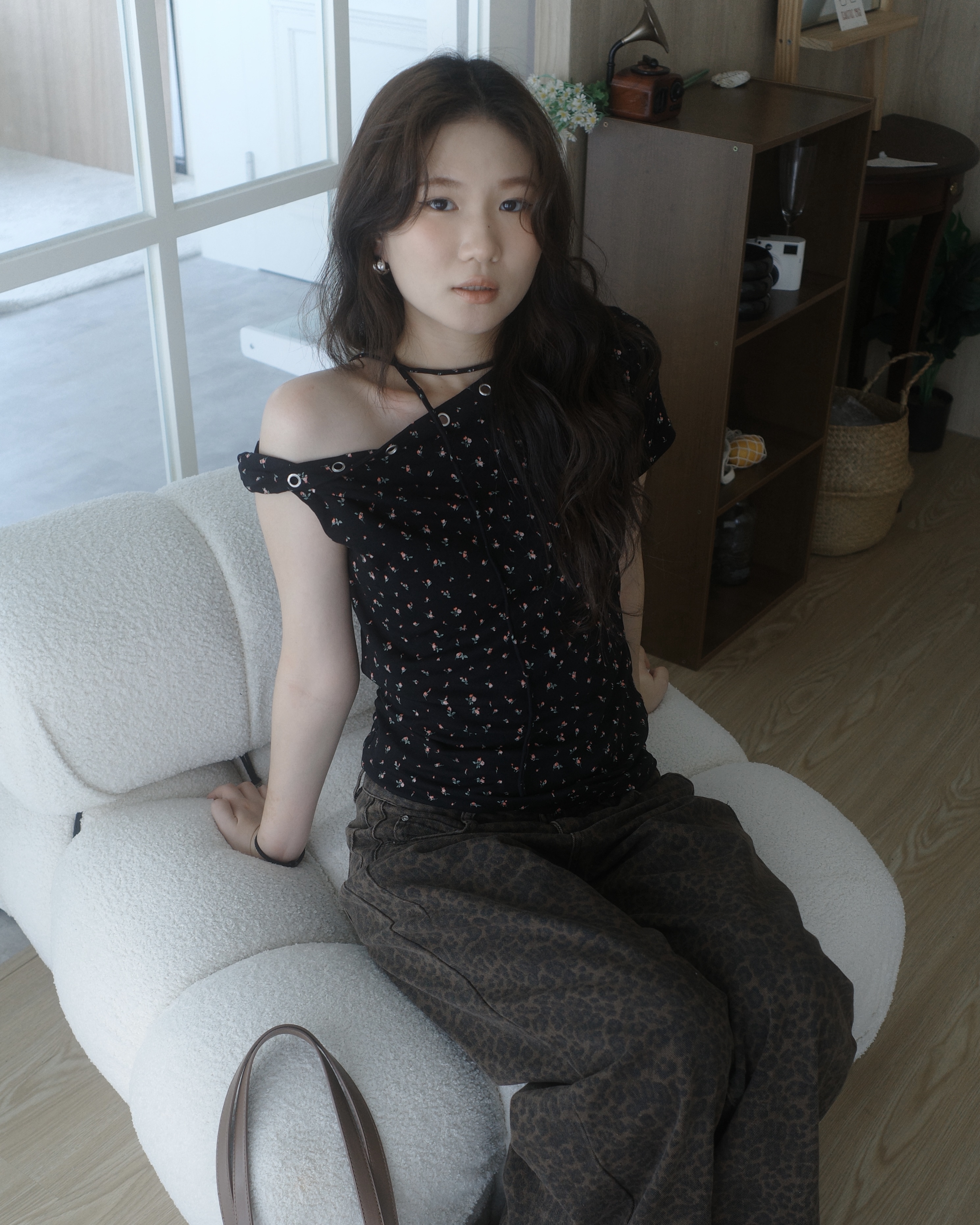 (made by 9na) flora verse T