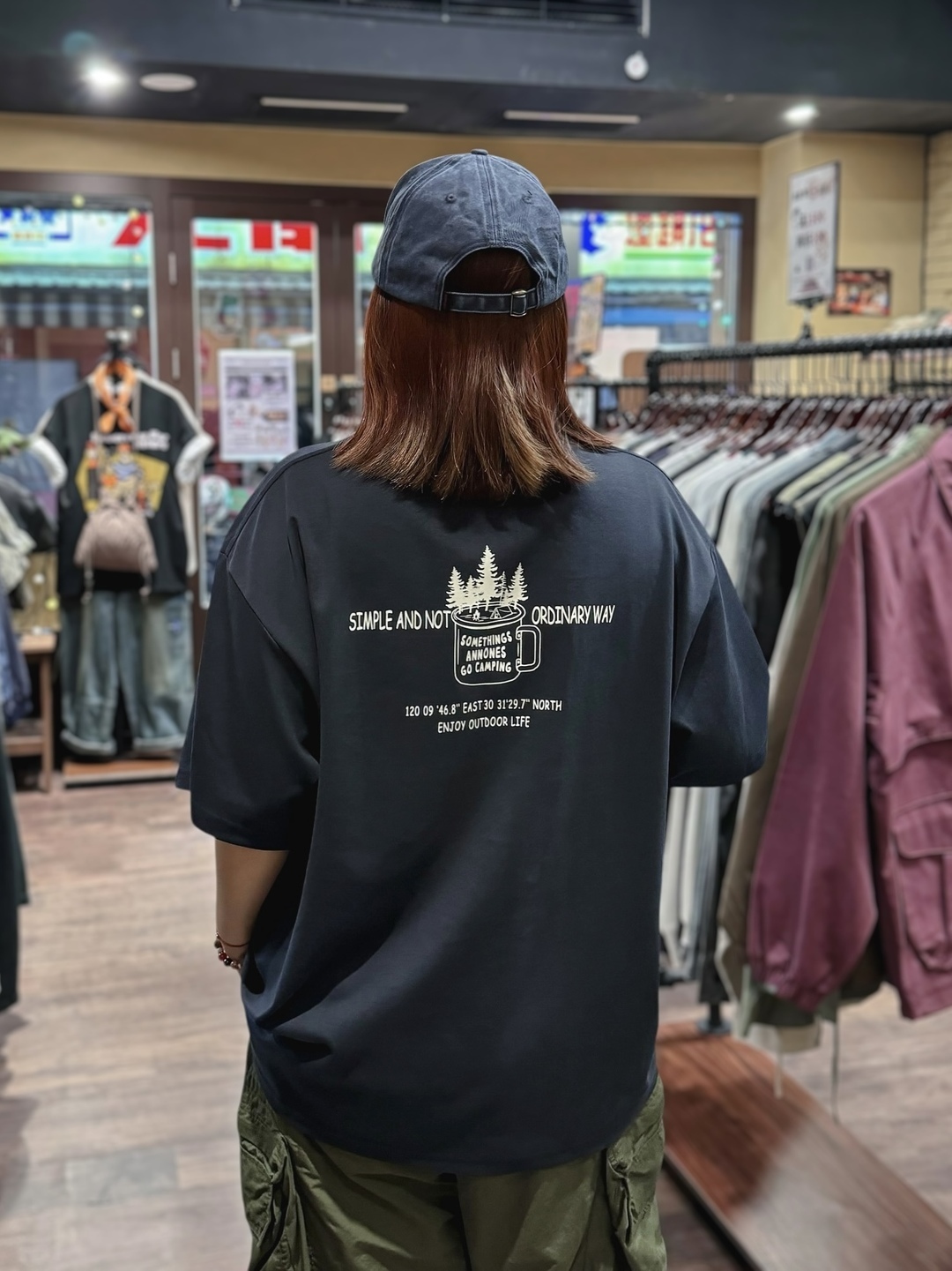 小植栽露營風休閒短TEE