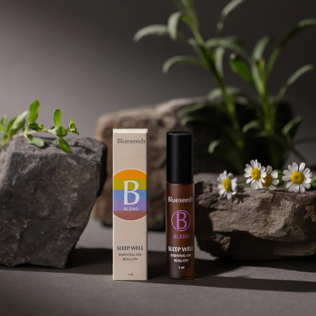 【薰衣草明星商品組】舒眠精油噴霧 30ml + 輕芳療 舒眠複方滾珠精油 5ml + 舒眠複方滾珠精油 2ml)｜贈薰衣草睡美人凍(2入組)