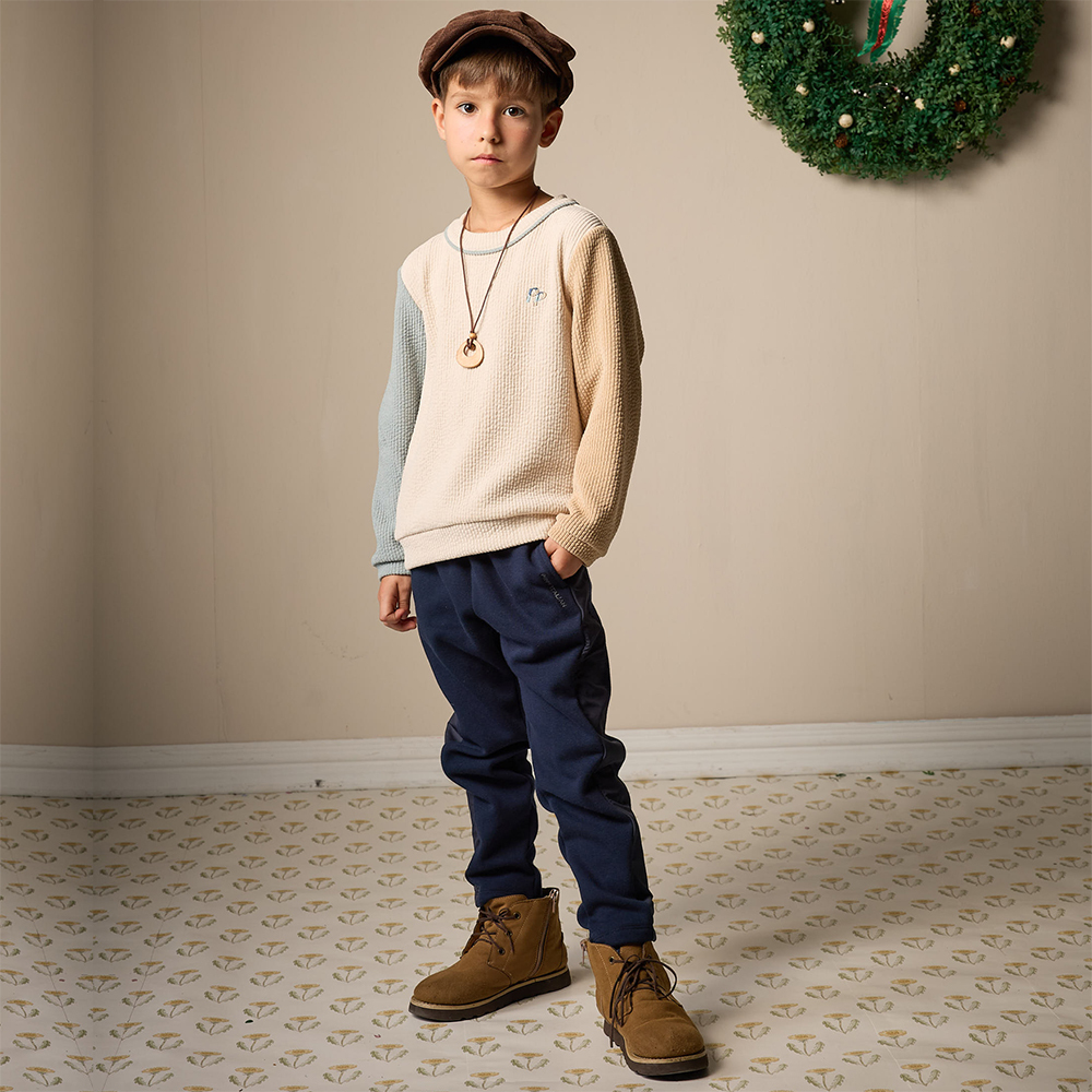 PIPPY 活力袖子撞色拼接圓領長袖上衣 卡其