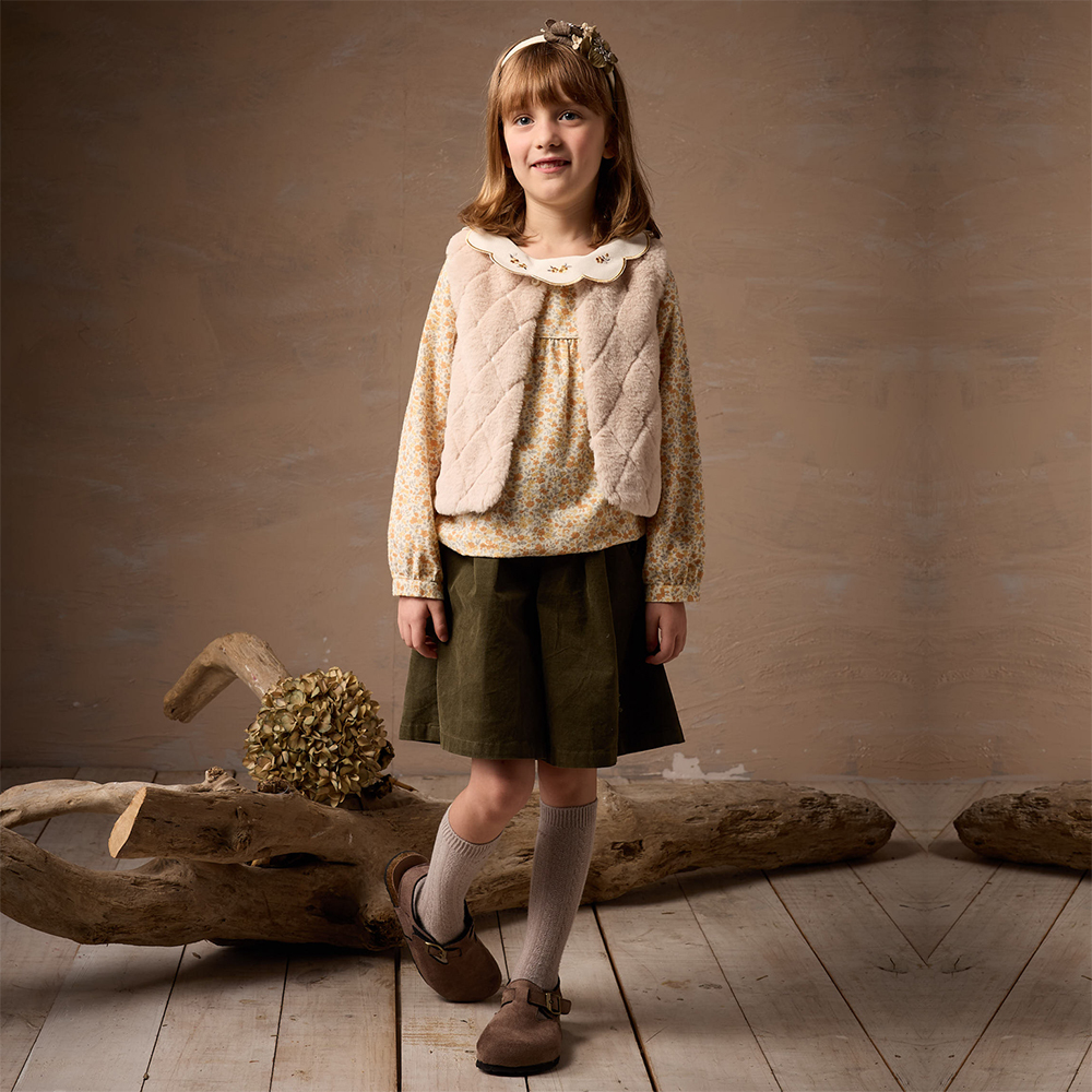 PIPPY 華麗高雅仿兔毛毛茸茸背心 卡其